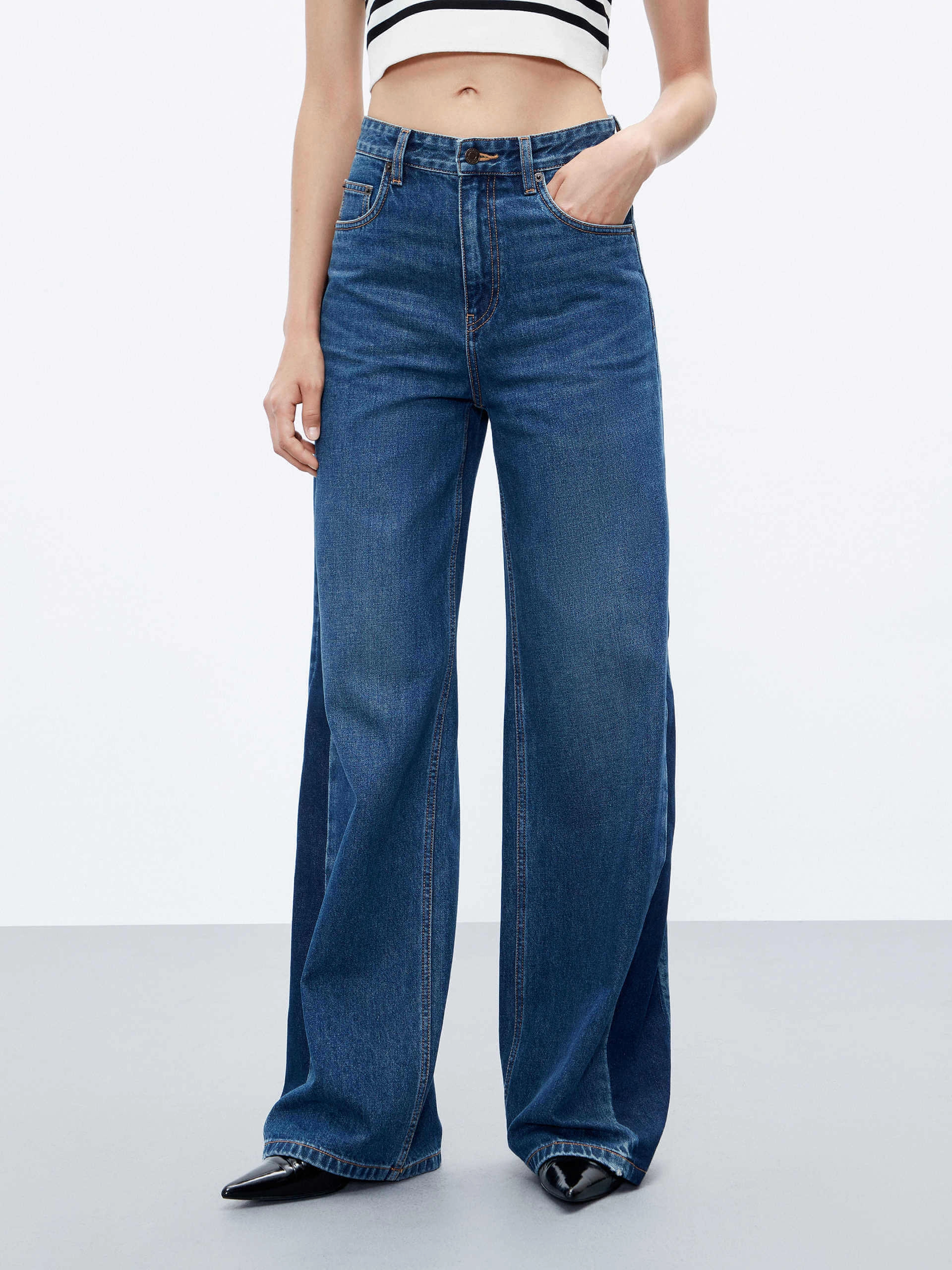 Everyday Neutral Contrast Detail Straight Jeans