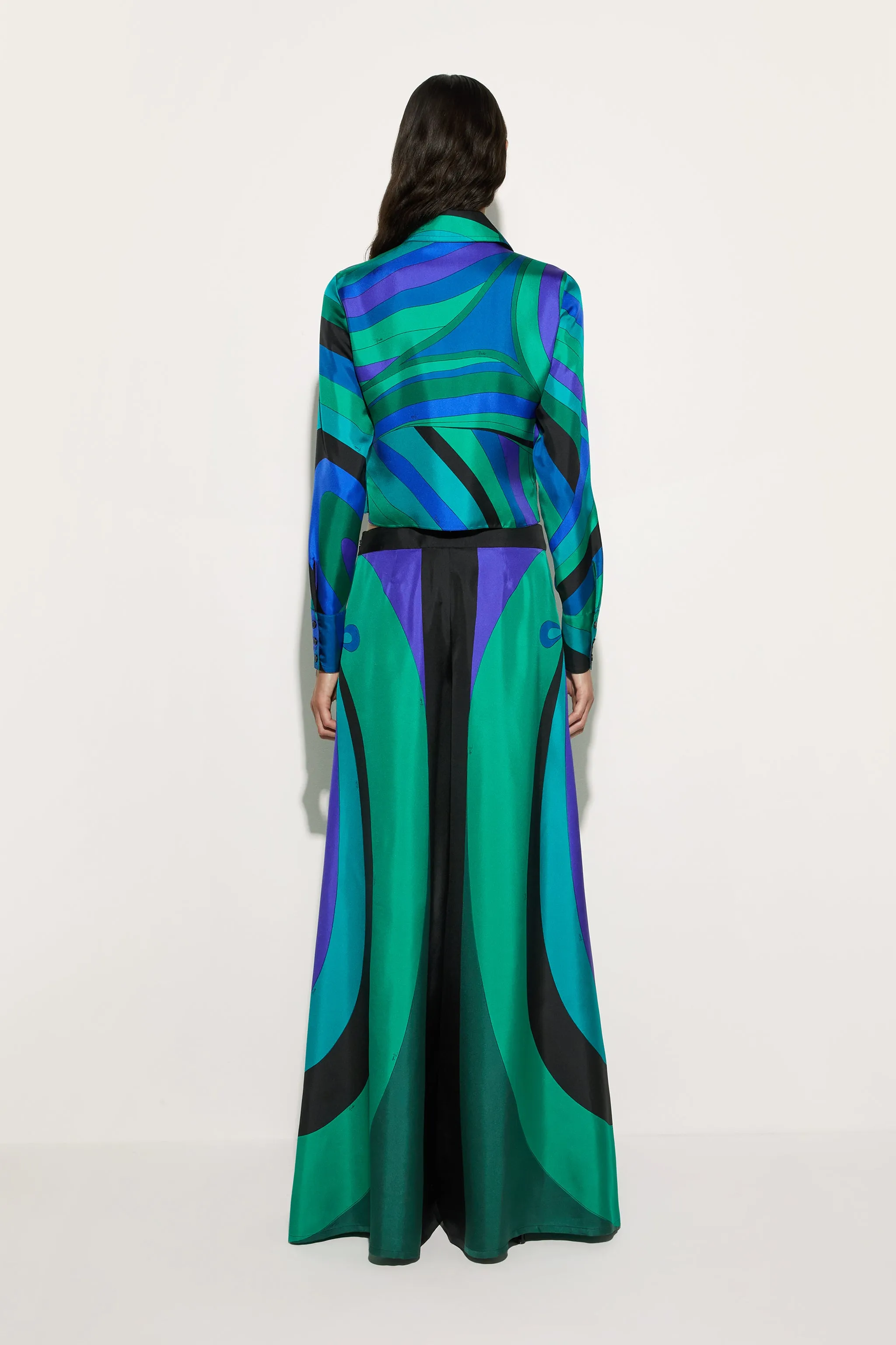 Pocket Detail Iride Print Cropped Shirt