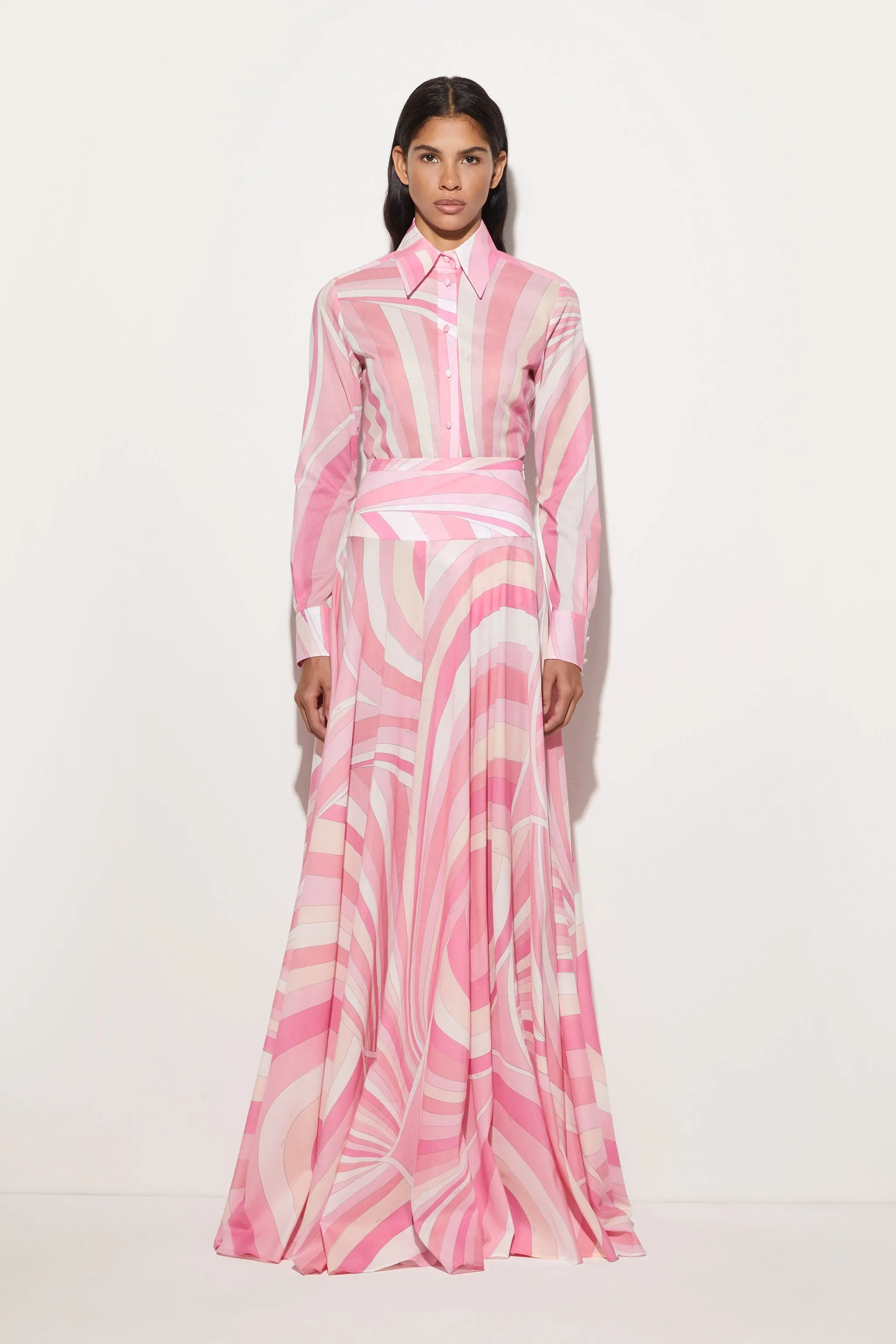 Iride Print Lightweight Cotton Shirt Flexible Placket Structure Trendy Look