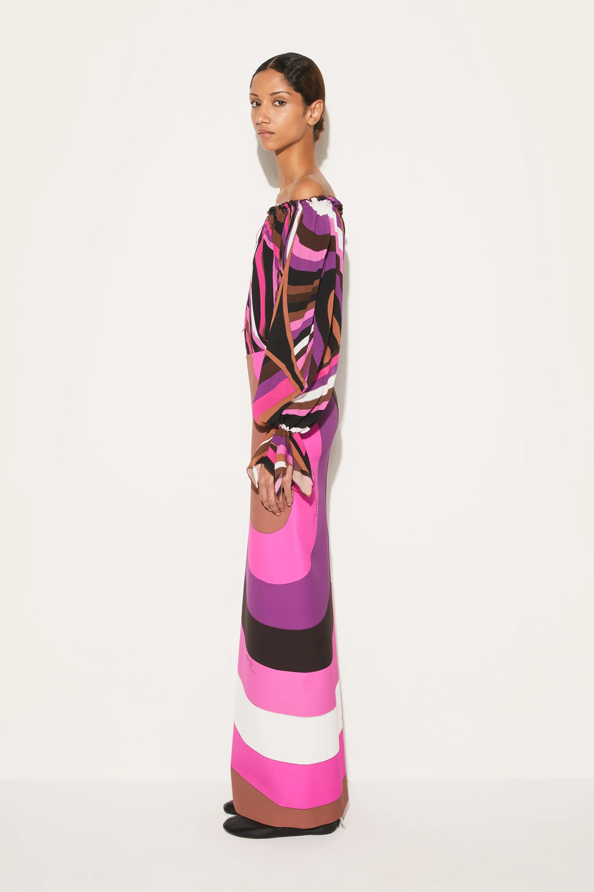 Workwear Style Iride-Print Off-Shoulder Top