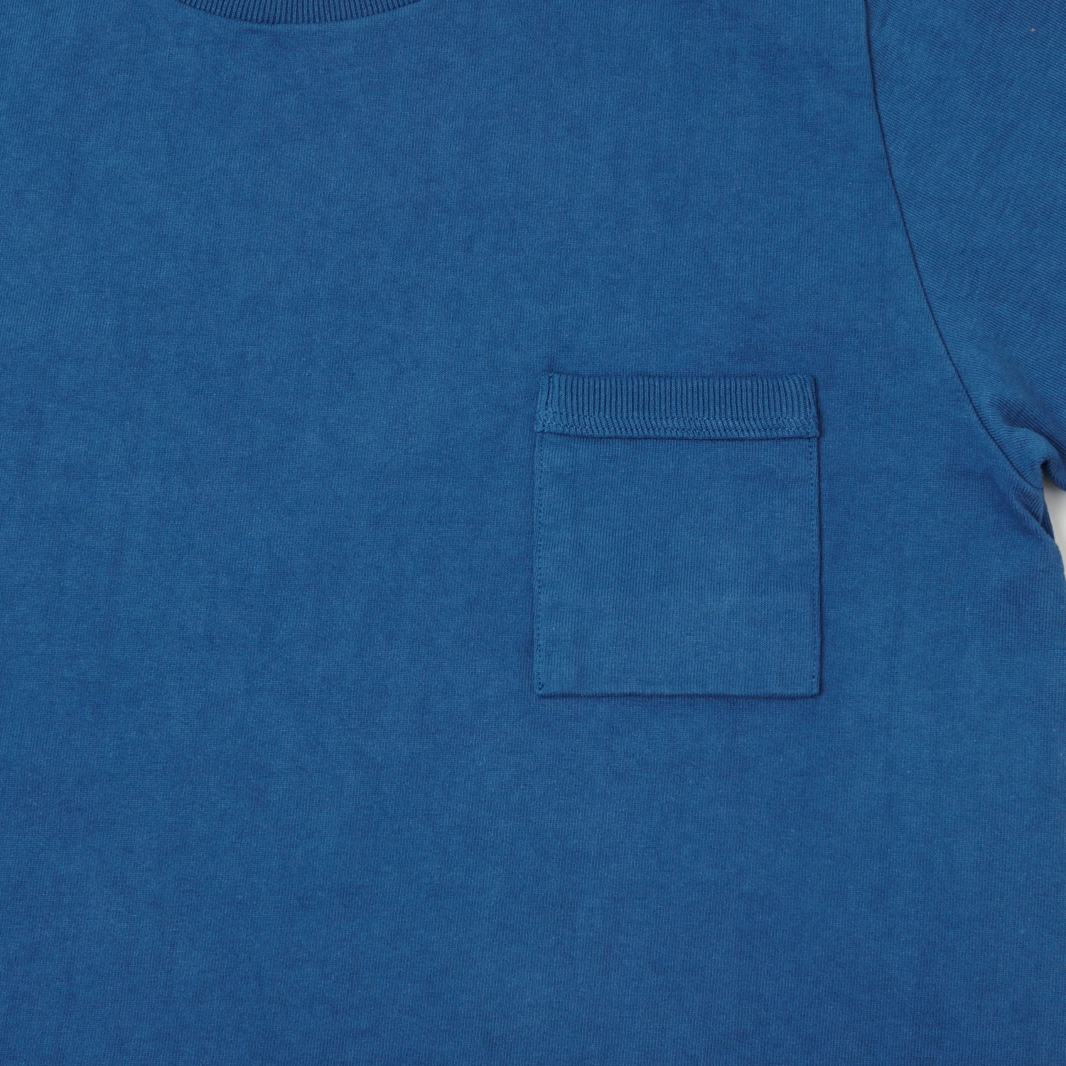 Jackman Dotsume Pocket T-Shirt - Horizon Blue Soft Wearable