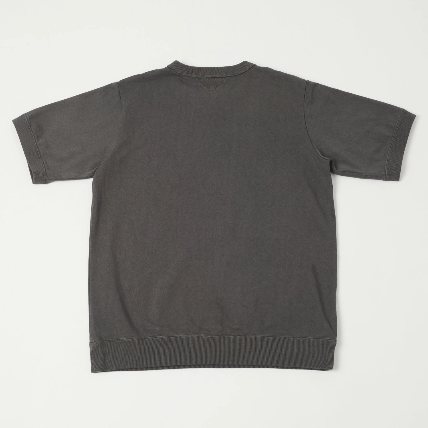 Jackman Dotsume Rib T-Shirt - Gunmetal Summer Essential Versatile Layering Piece