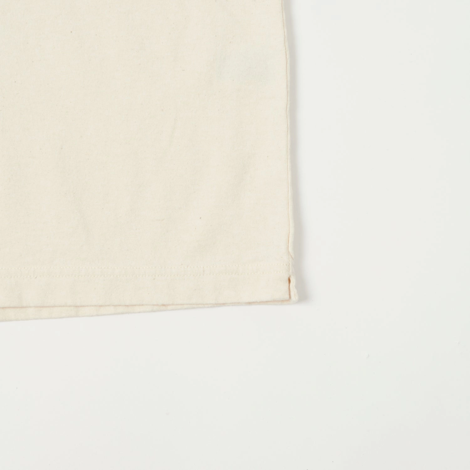 Cozy Fit Design Chic Comfort Style Jackman Henley T-Shirt - Kinari