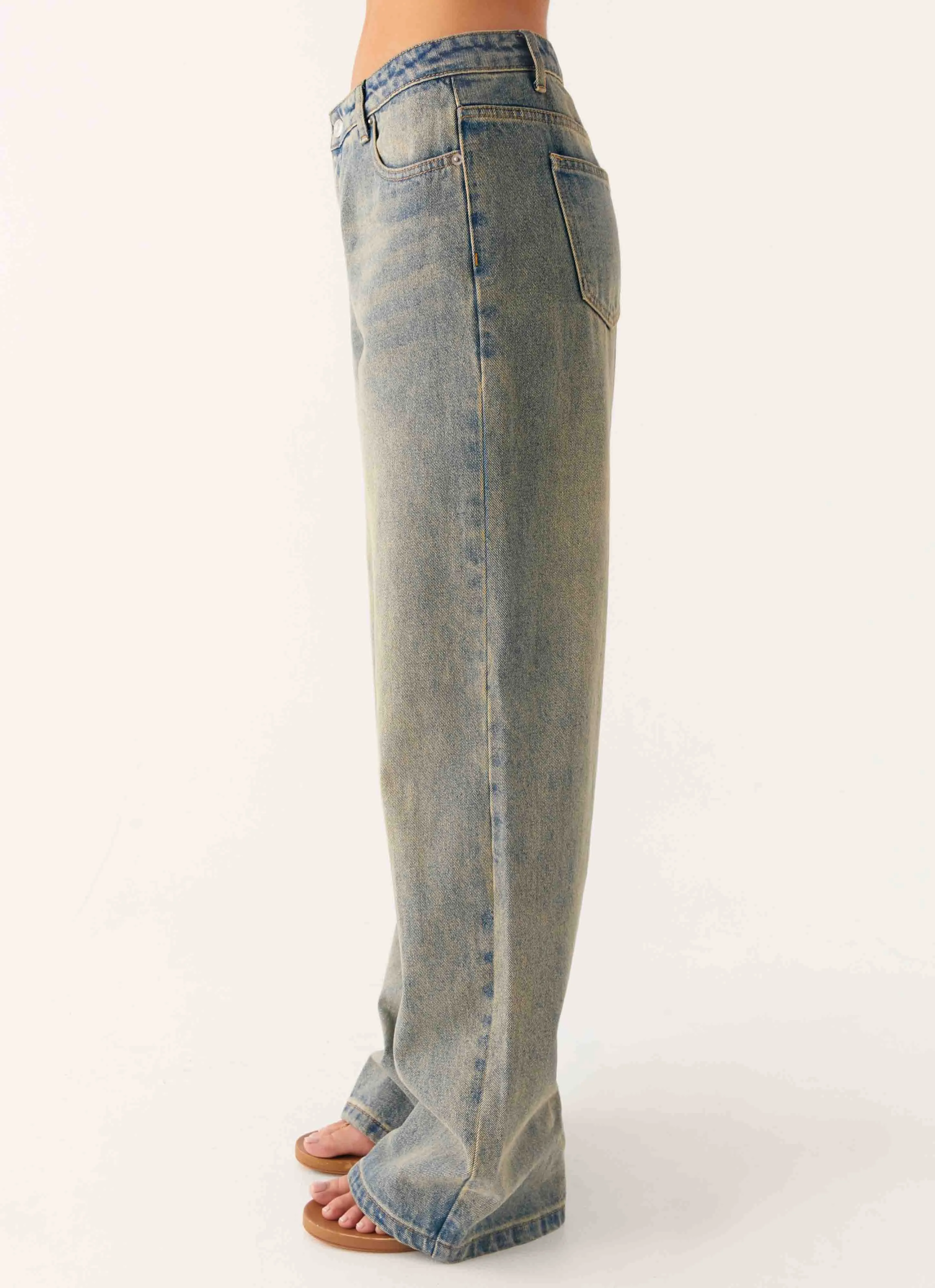 Keanna Low Rise Denim Jeans - Dirty Wash Flexible Design Everyday Outdoor Enthusiast Vibrant