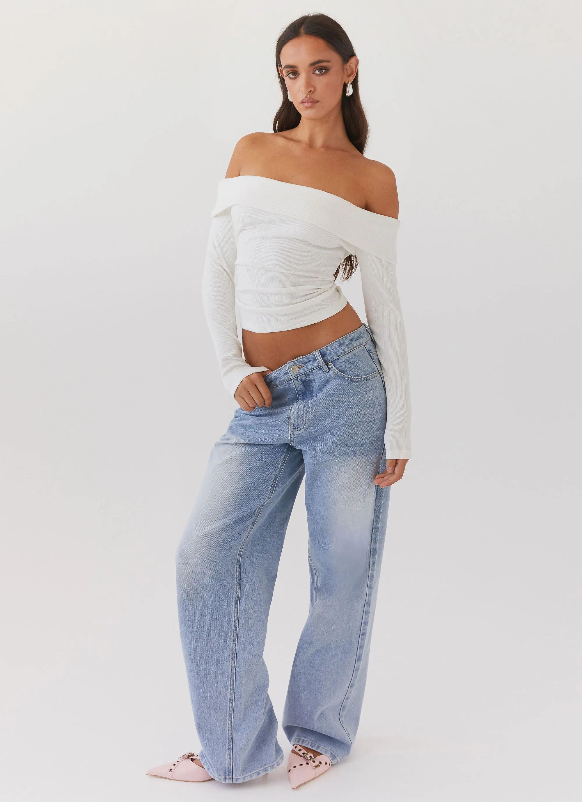 Wardrobe Staple Travel Ready Keanna Low Rise Denim Jeans - Light Blue