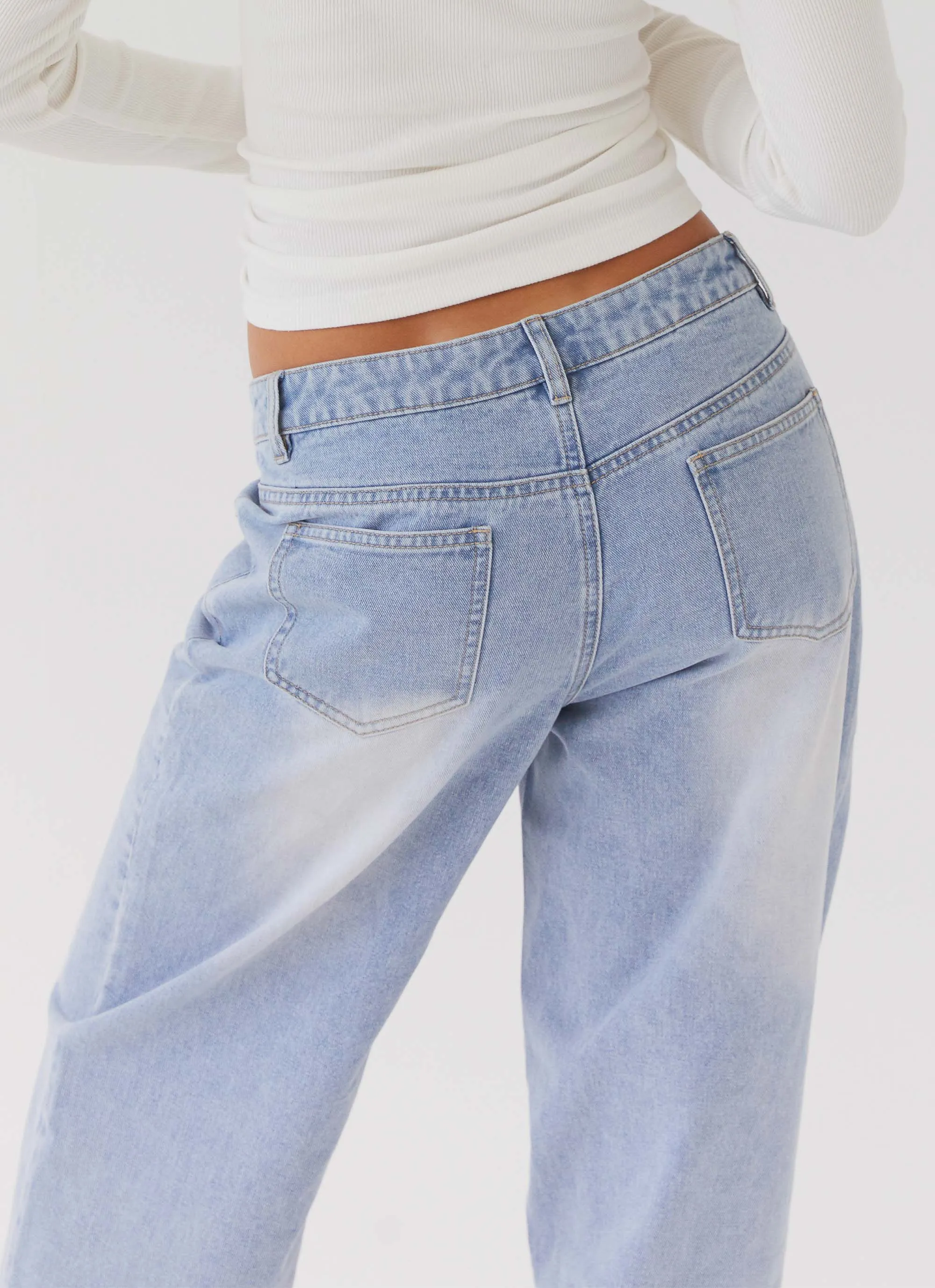Keanna Low Rise Denim Jeans - Light Blue Unisex Fit Chill Mode