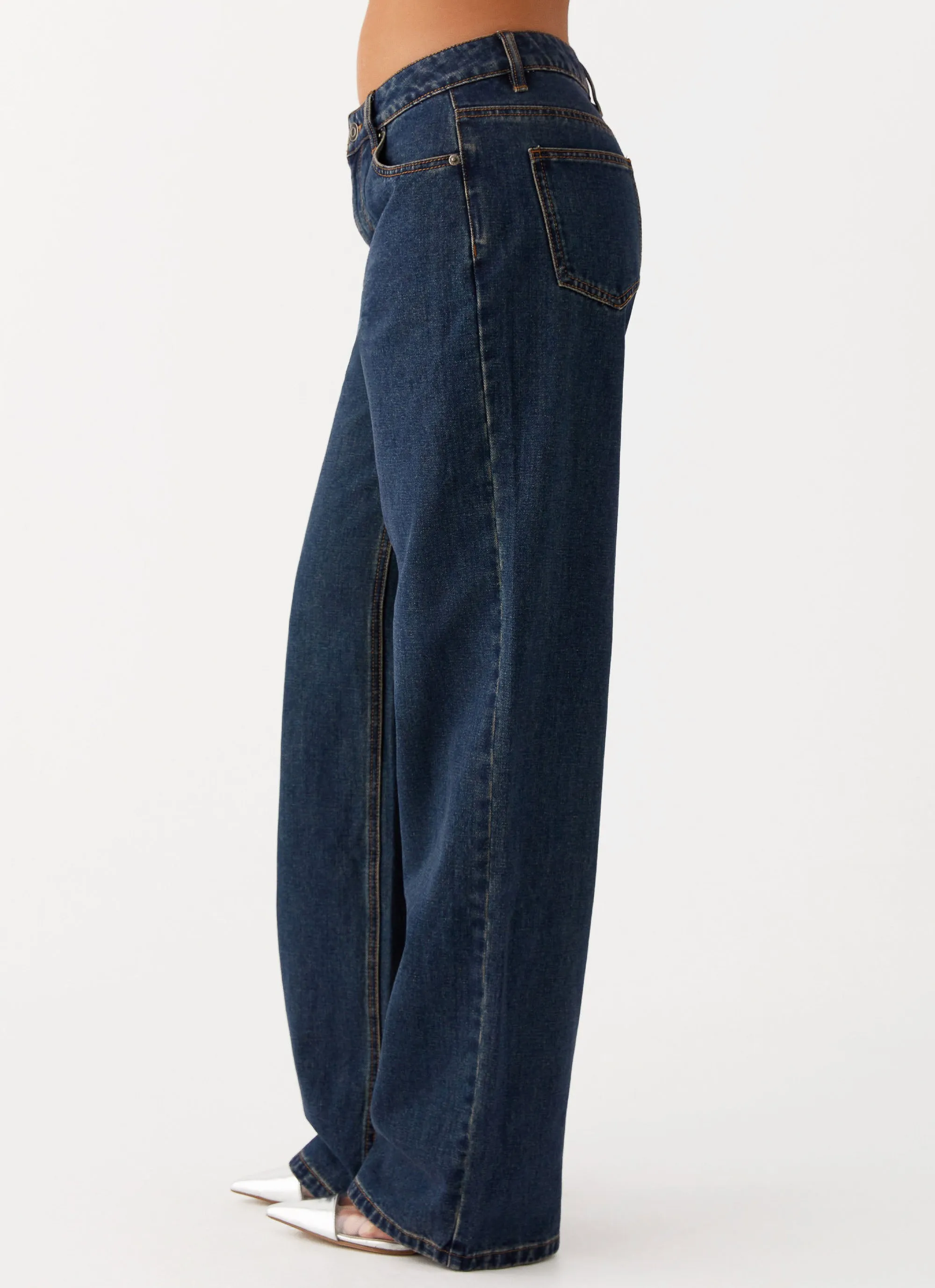 Music Event Smooth Casual Keanna Low Rise Denim Jeans - Washed Denim