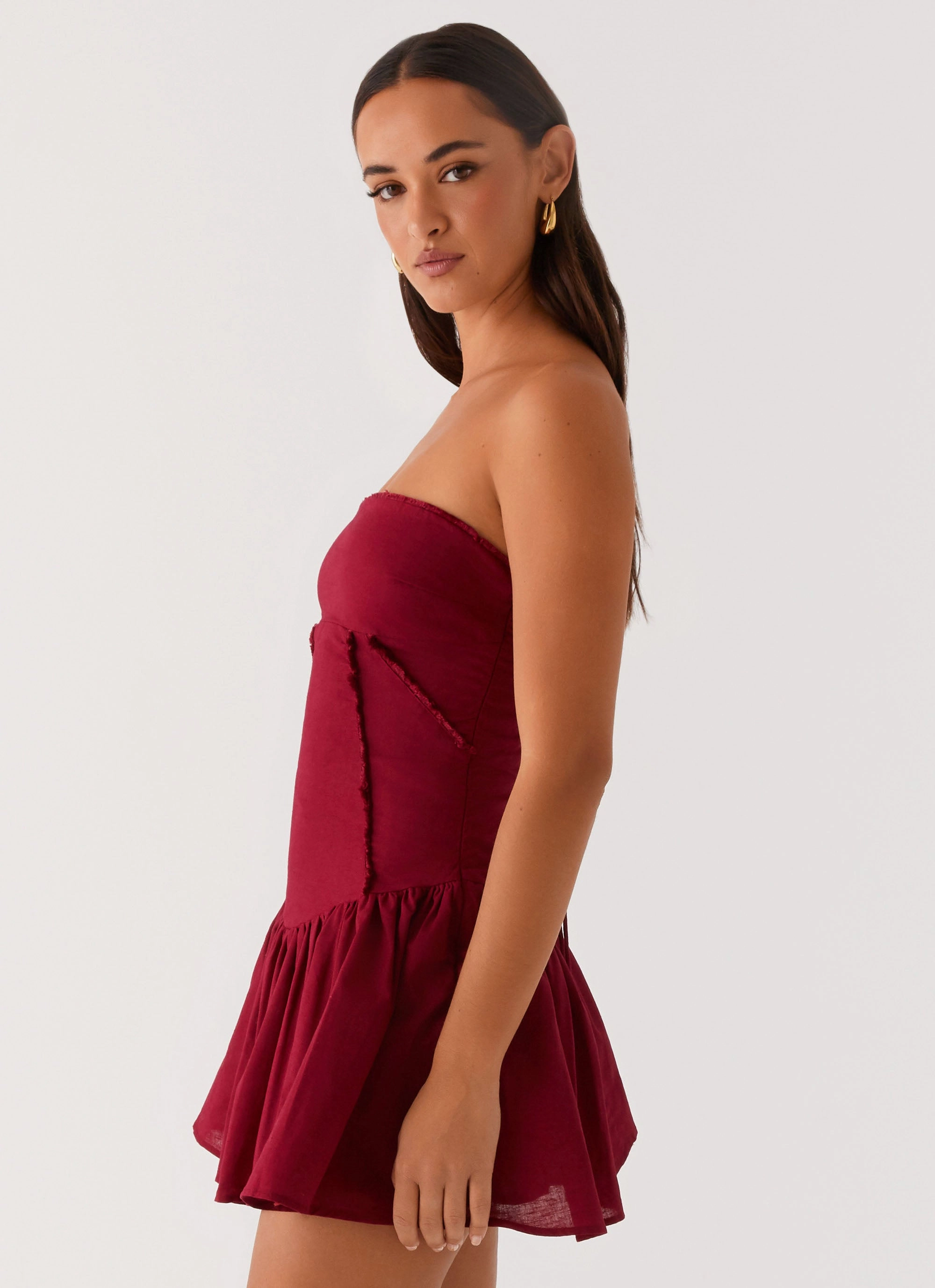 Larnie Linen Mini Dress - Deep Red Minimalist Fit
