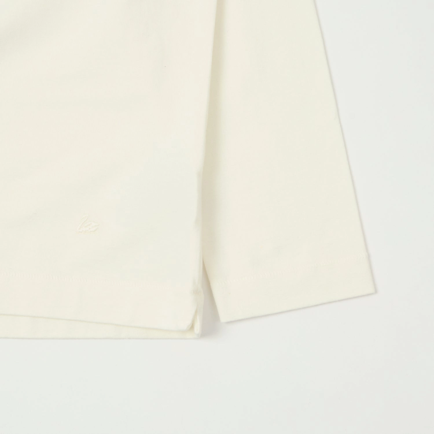 Merz b. Schwanen 'Good Basics' Long Sleeve Boxy Cropped T-Shirt - White Garment Washed Texture cyber monday