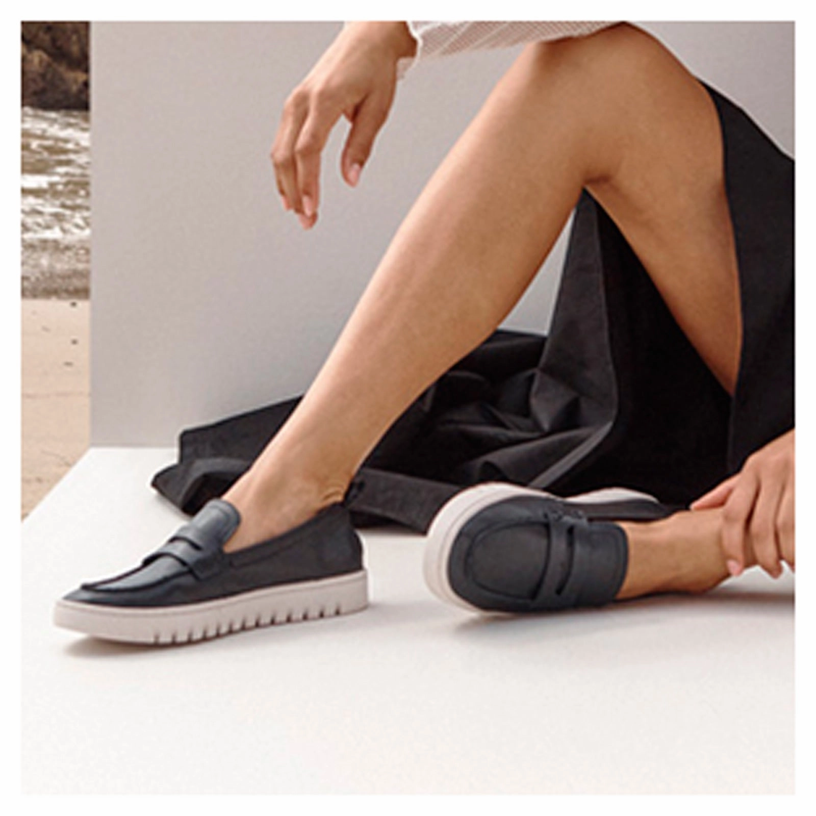 Bold Sprint Ground Clear Women's Vionic, Uptown Loafer