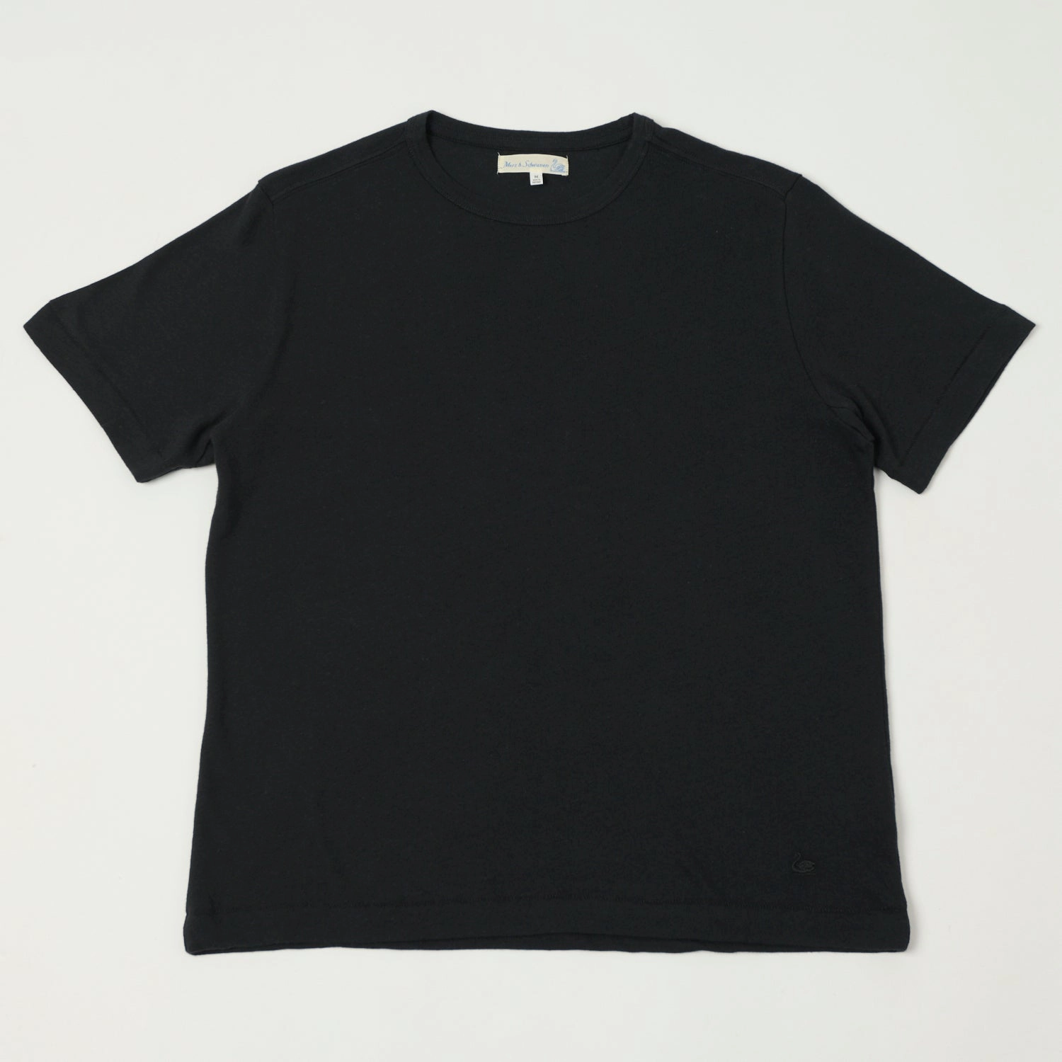 Cozy Design Lightweight Material Merz b. Schwanen 'Good Basics' Linen & Organic Cotton T-Shirt - Deep Black
