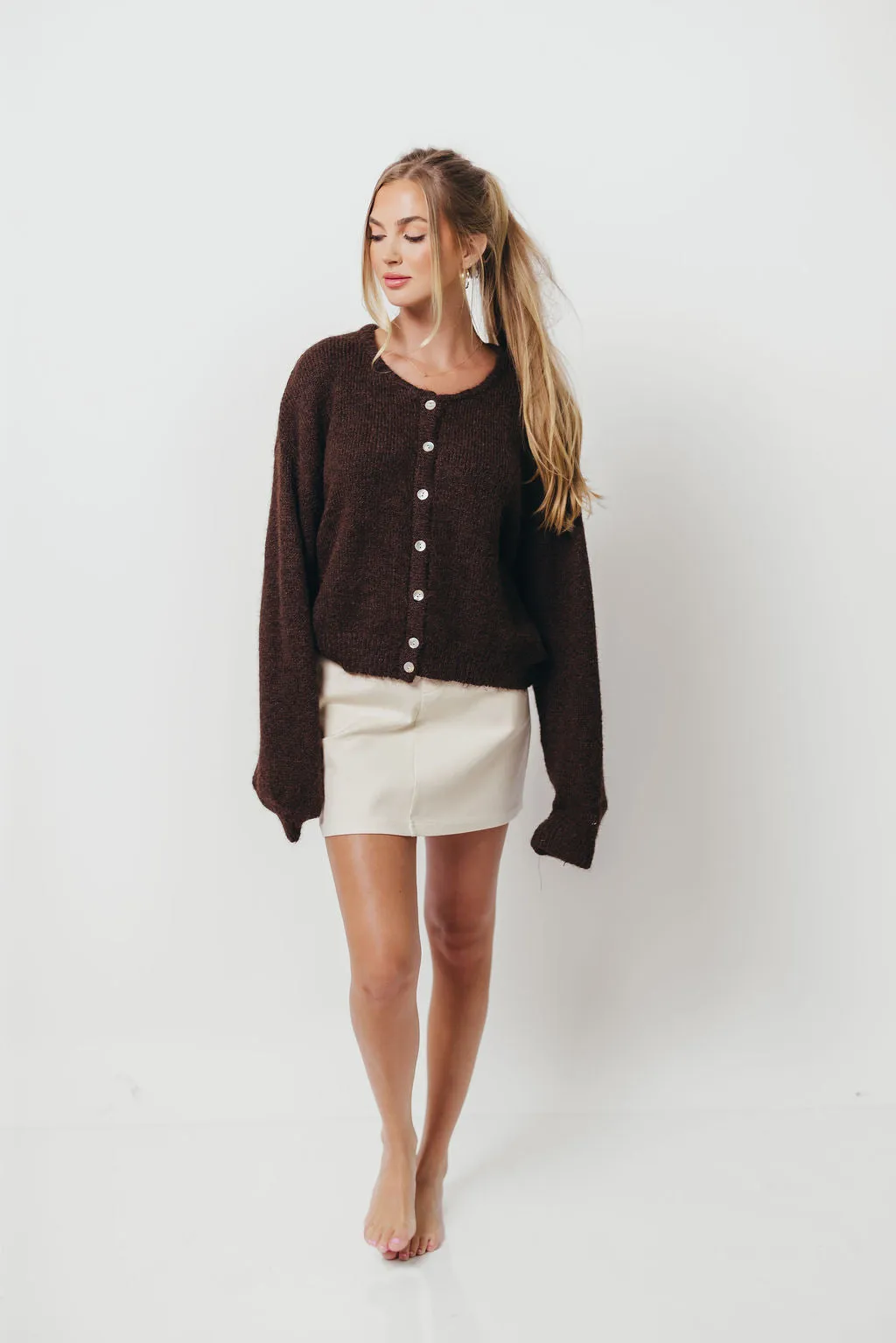 Weekend Ready Neutral Tone Colorfast Guide Lucas Cardigan Top in Dark Chocolate