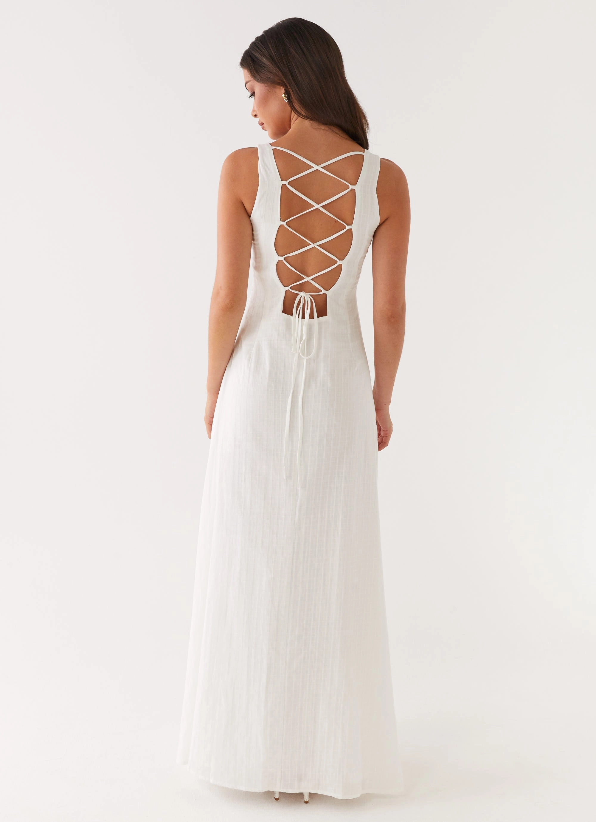 Maloney Maxi Dress - White Clean Finish Trendy Look