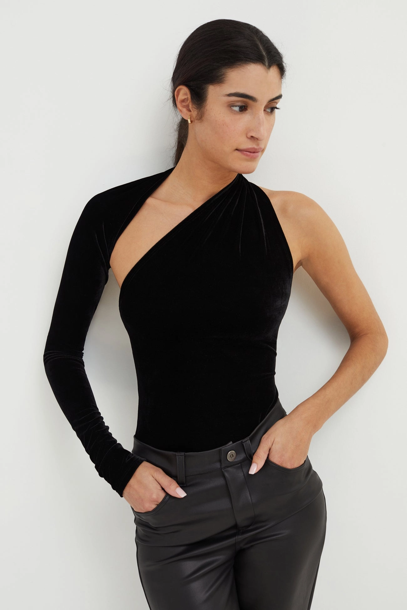 Lounge Texture Manhattan Velvet One Shoulder Top