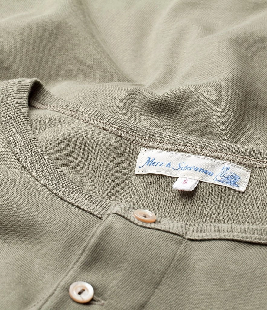 Smart Layering Slim Fit Comfort Merz b. Schwanen 206 Long Sleeve Henley - Army Green