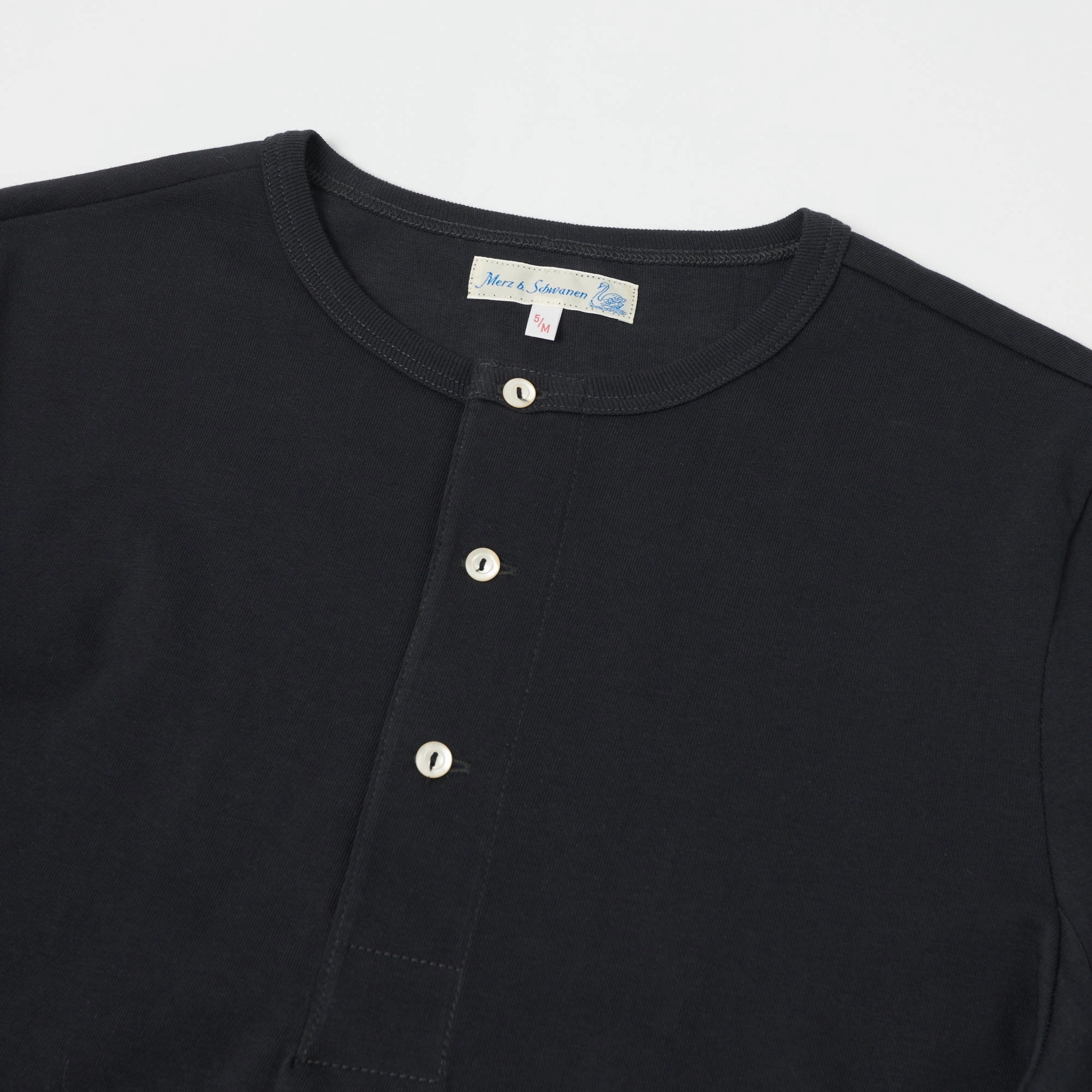 coordinate with other items Merz b. Schwanen 206 Long Sleeve Henley - Charcoal