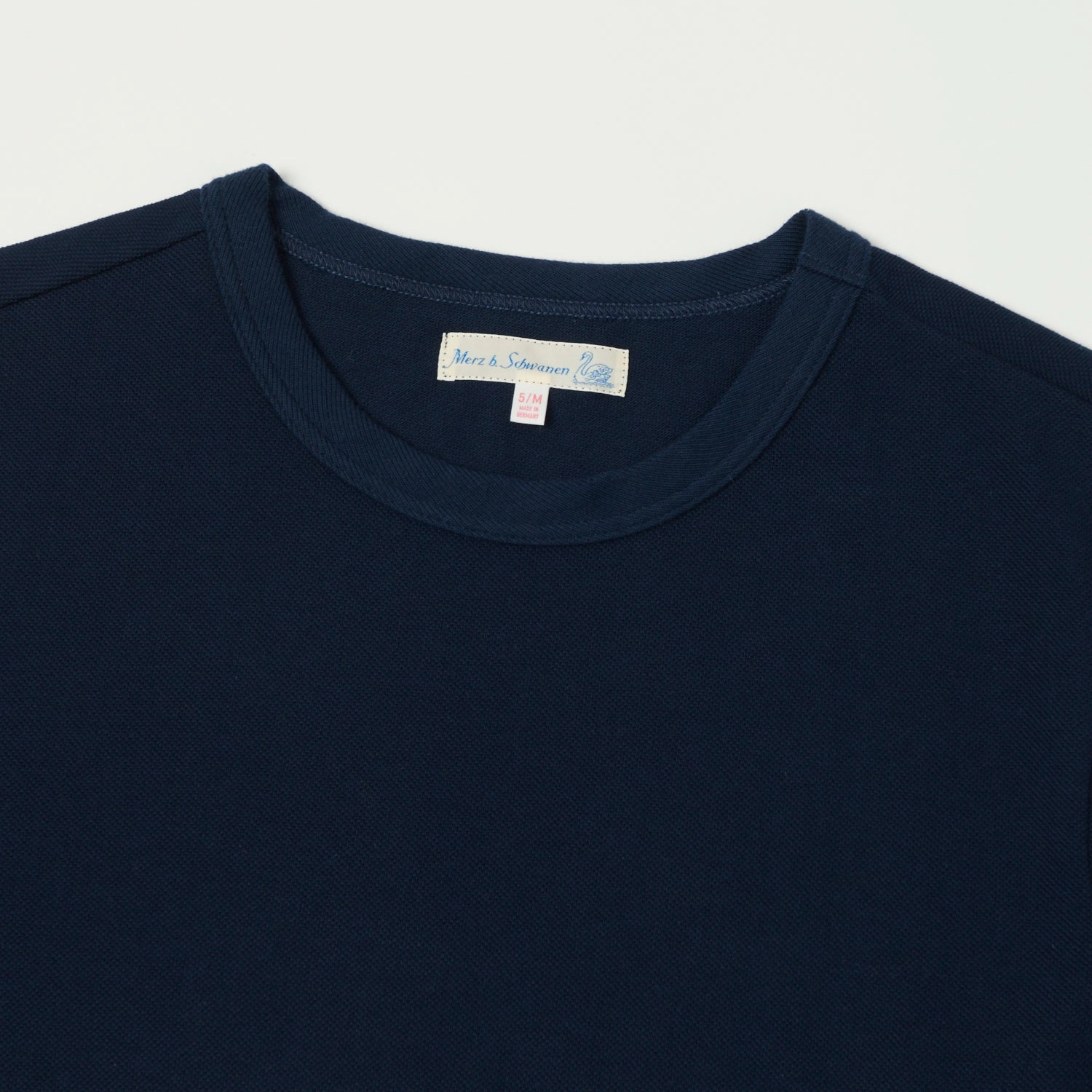 Merz b. Schwanen 214PK Relaxed Piqu?? T-Shirt - Ink Blue Bright and Bold Chilly Weather Style