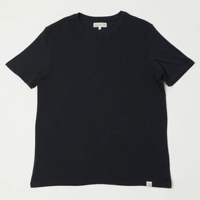 Layer-Friendly Sporty Layers Merz b. Schwanen 'Good Basics' Vintage Wash T-Shirt - Charcoal