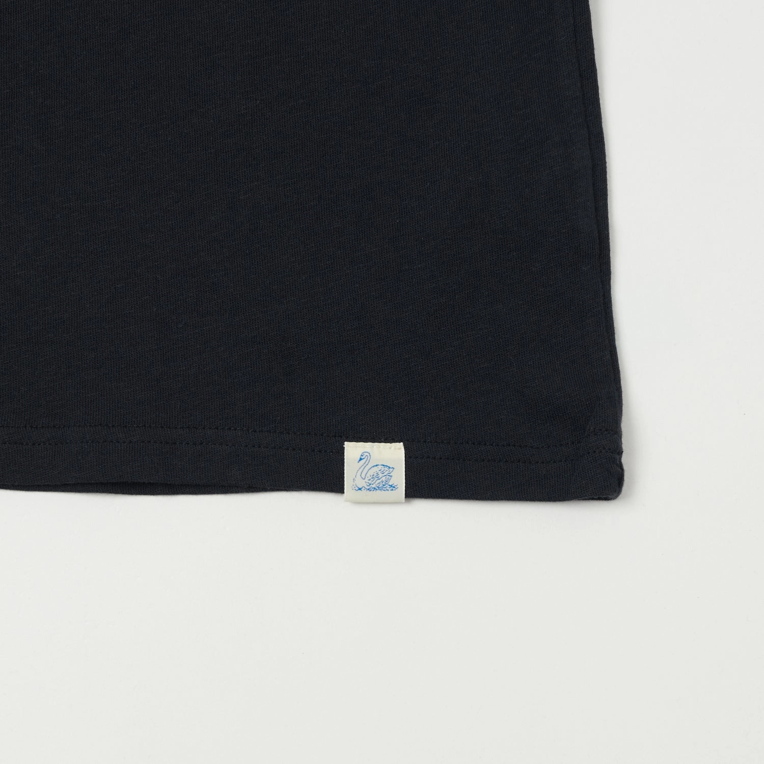 BreathableMaterial Merz b. Schwanen 'Good Basics' Vintage Wash T-Shirt - Charcoal