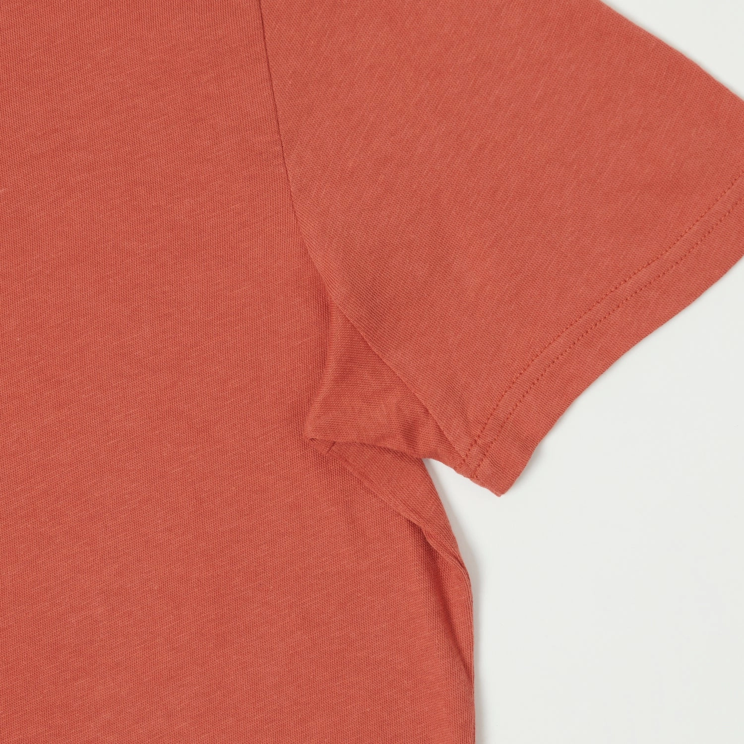 Merz b. Schwanen 'Good Basics' Vintage Wash T-Shirt - Newman Red Modern Layer