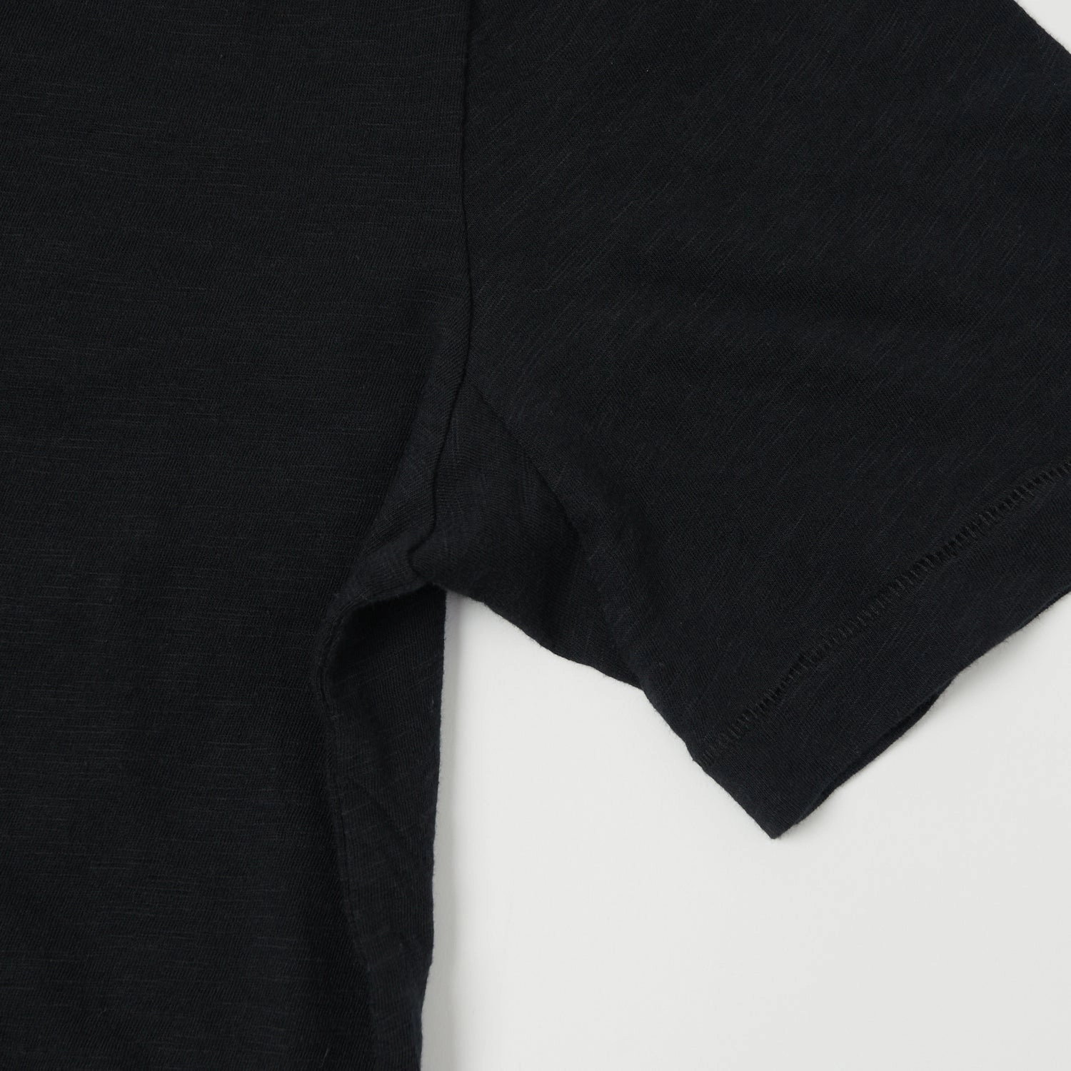 Trendy Tops Soft Waistband Merz b. Schwanen 'Good Basics' SCT04 Pima Slub Cotton Tee - Deep Black