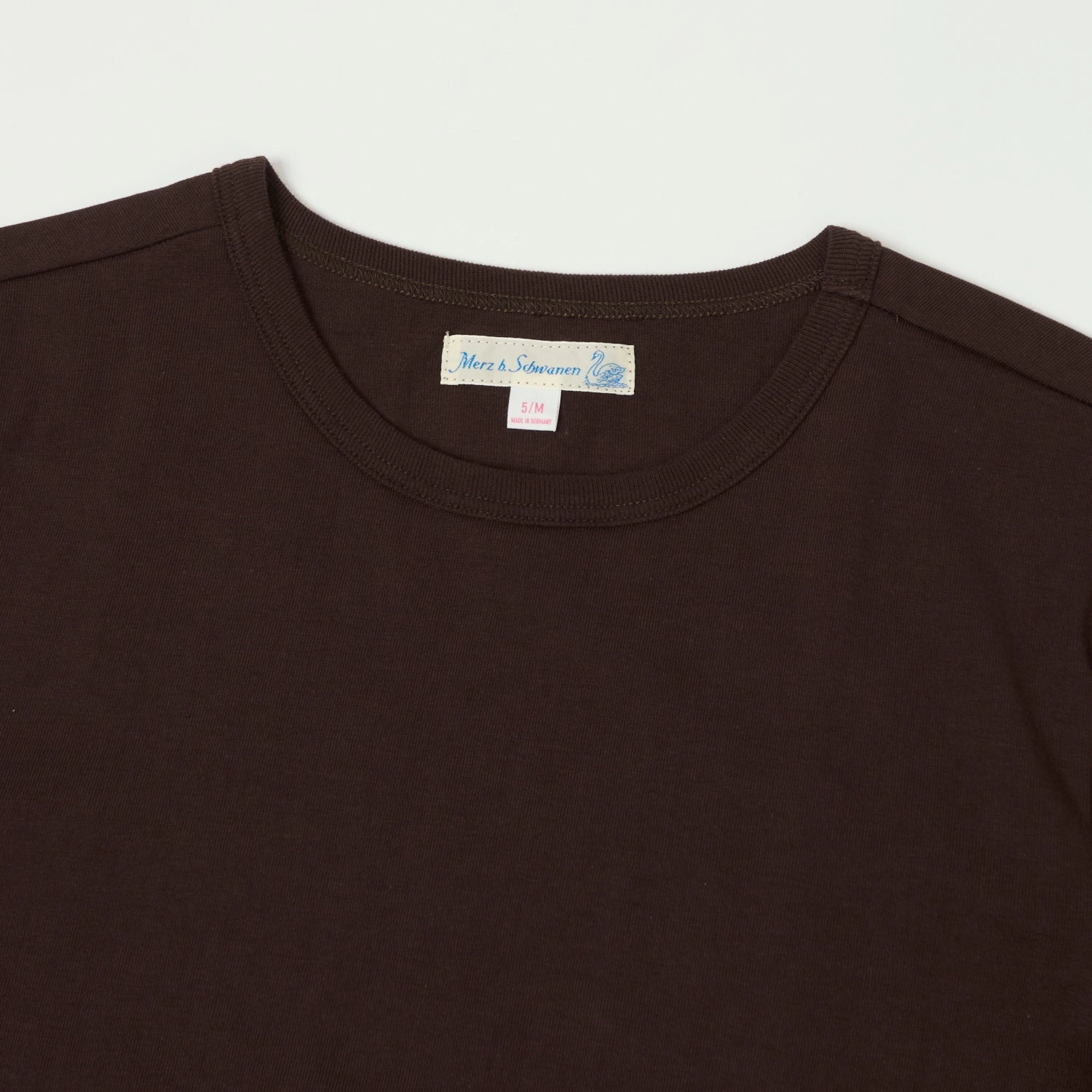 FunctionalPockets Merz b. Schwanen 1950s Classic Lightweight T-Shirt - Coffee