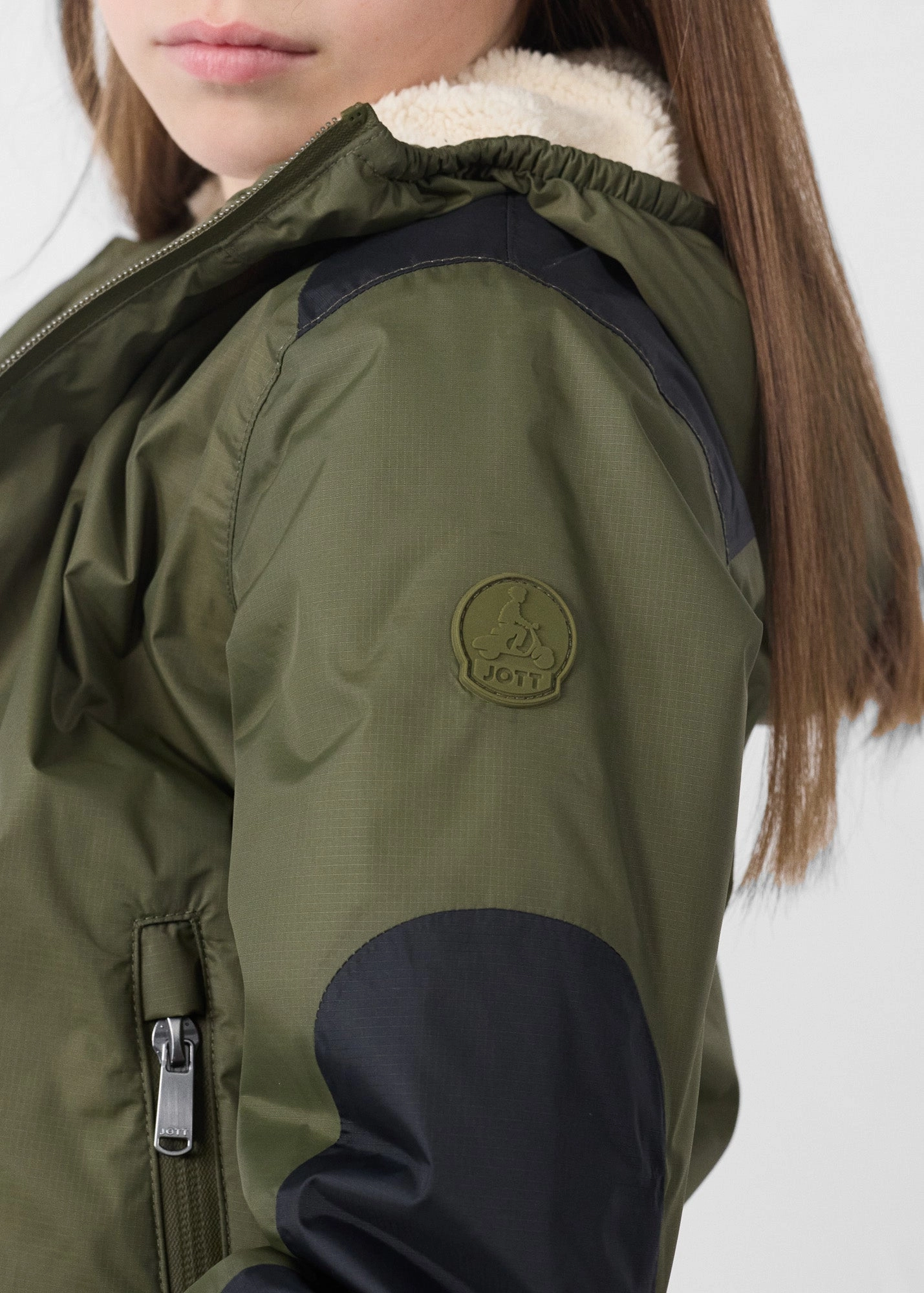 Imperm??able enfant ?? capuche sherpa Army Lag sherpa Sleek Layer Fit