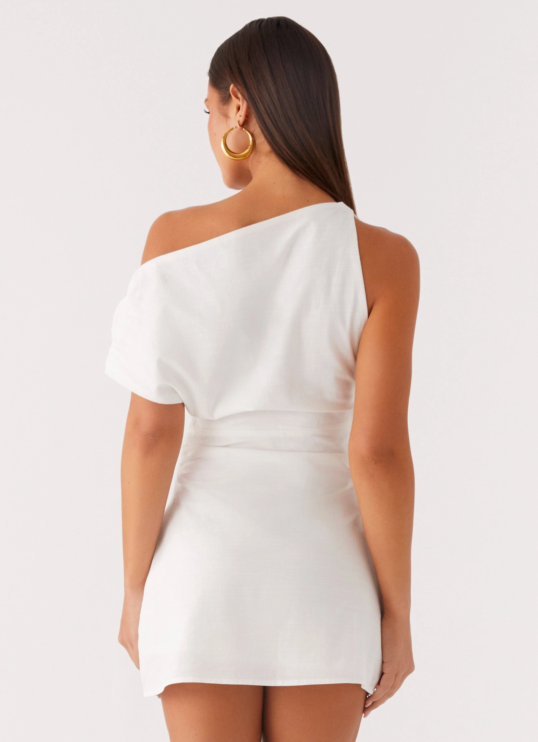 Fluid movement Moonlight Oasis Asymmetrical Mini Dress - Off White