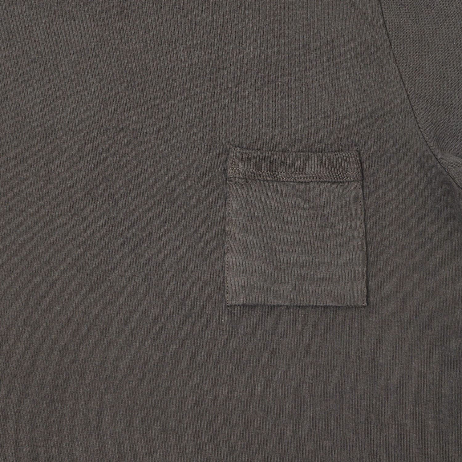 Stylish Look Light Stretch Jackman Dotsume Pocket T-Shirt - Gunmetal