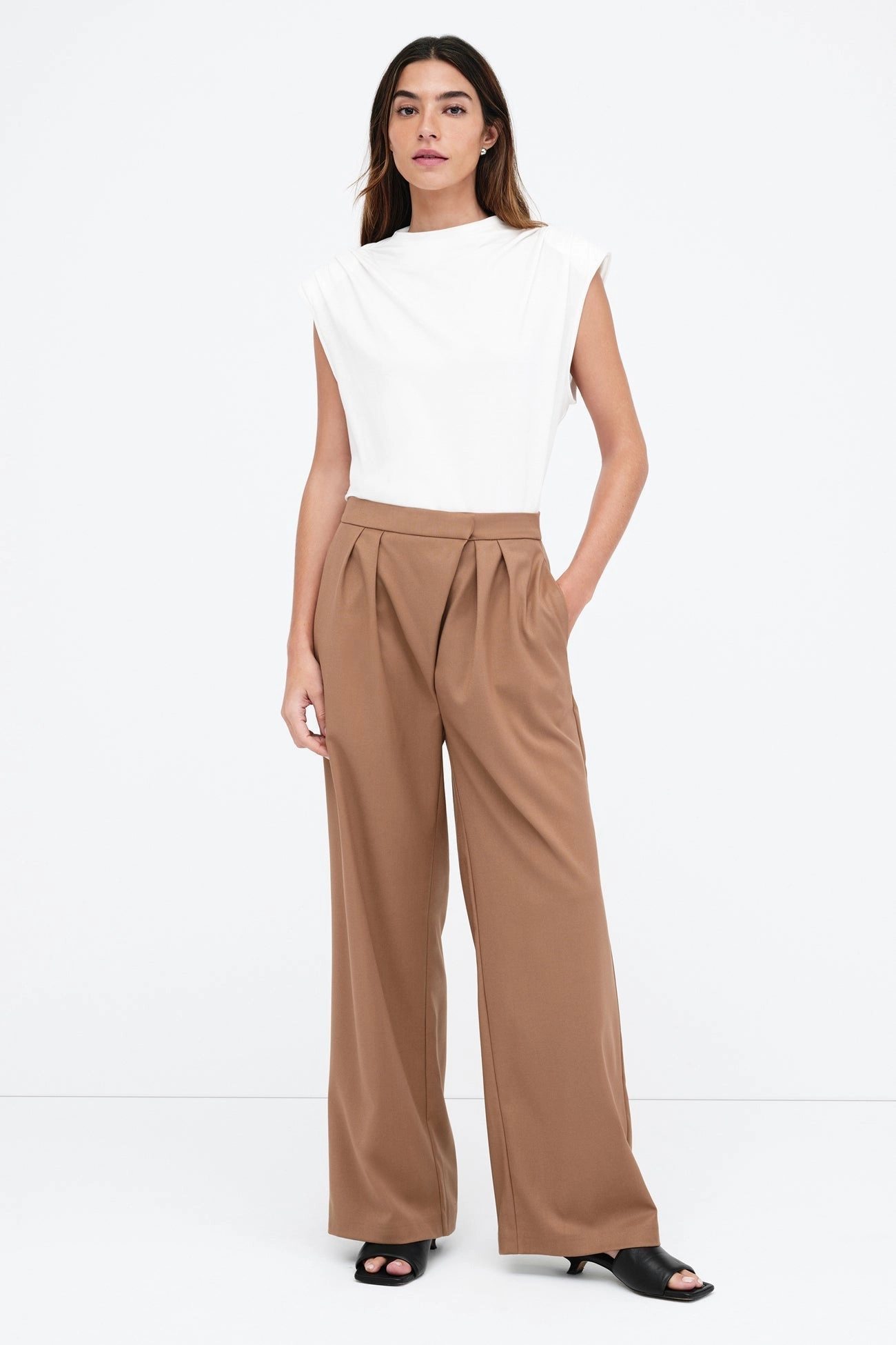 garden wedding Street Edge Morrison Pants