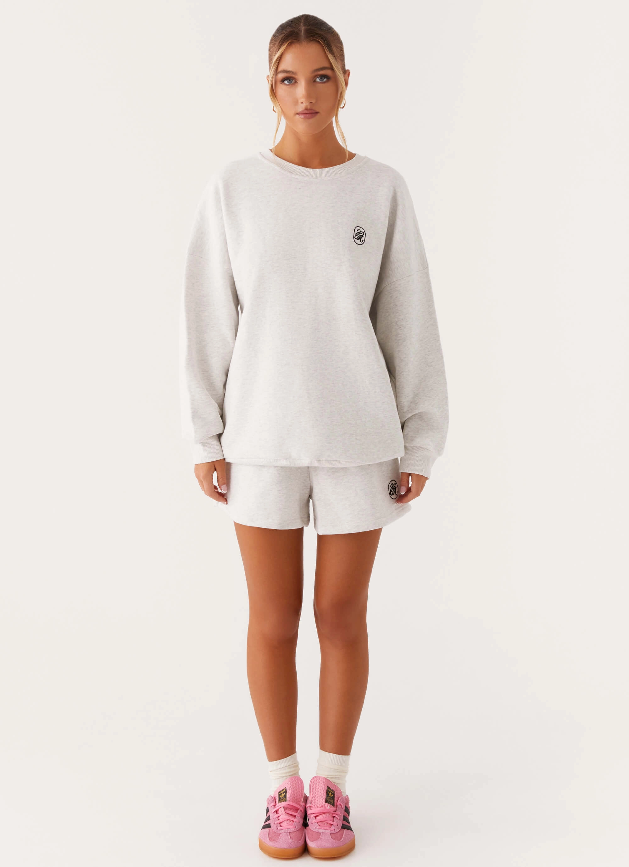 Relaxed-fit gown Pretty Glow Signature Sweatshorts - Grey