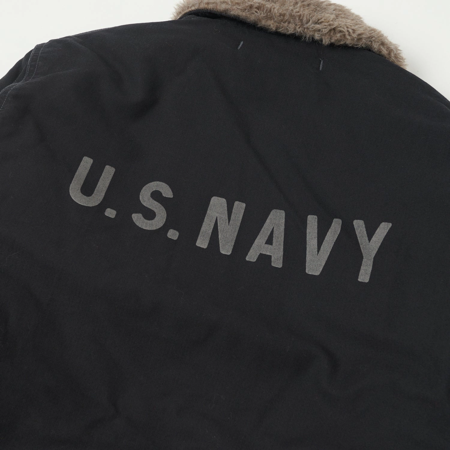 Buzz Rickson's U.S. Navy N-1 Deck Jacket - Navy Rollaway Collar Feature