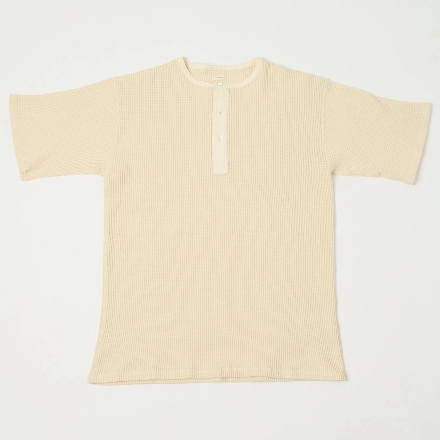 Informal charm Classic Style Trend Nanamica Henley Neck Thermal T-Shirt - Natural