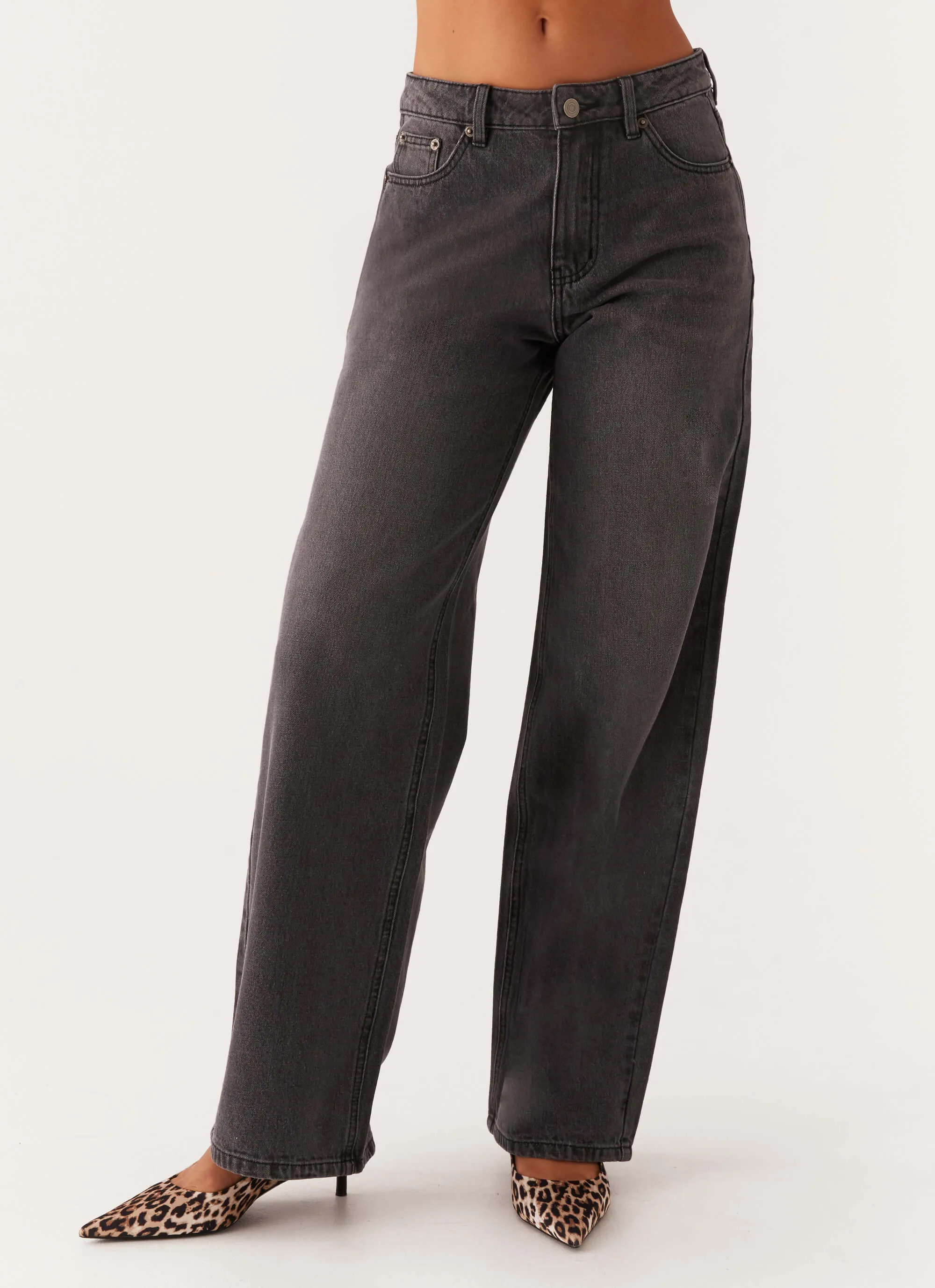 Keanna Low Rise Denim Jeans - Charcoal Seamless Pocket Design