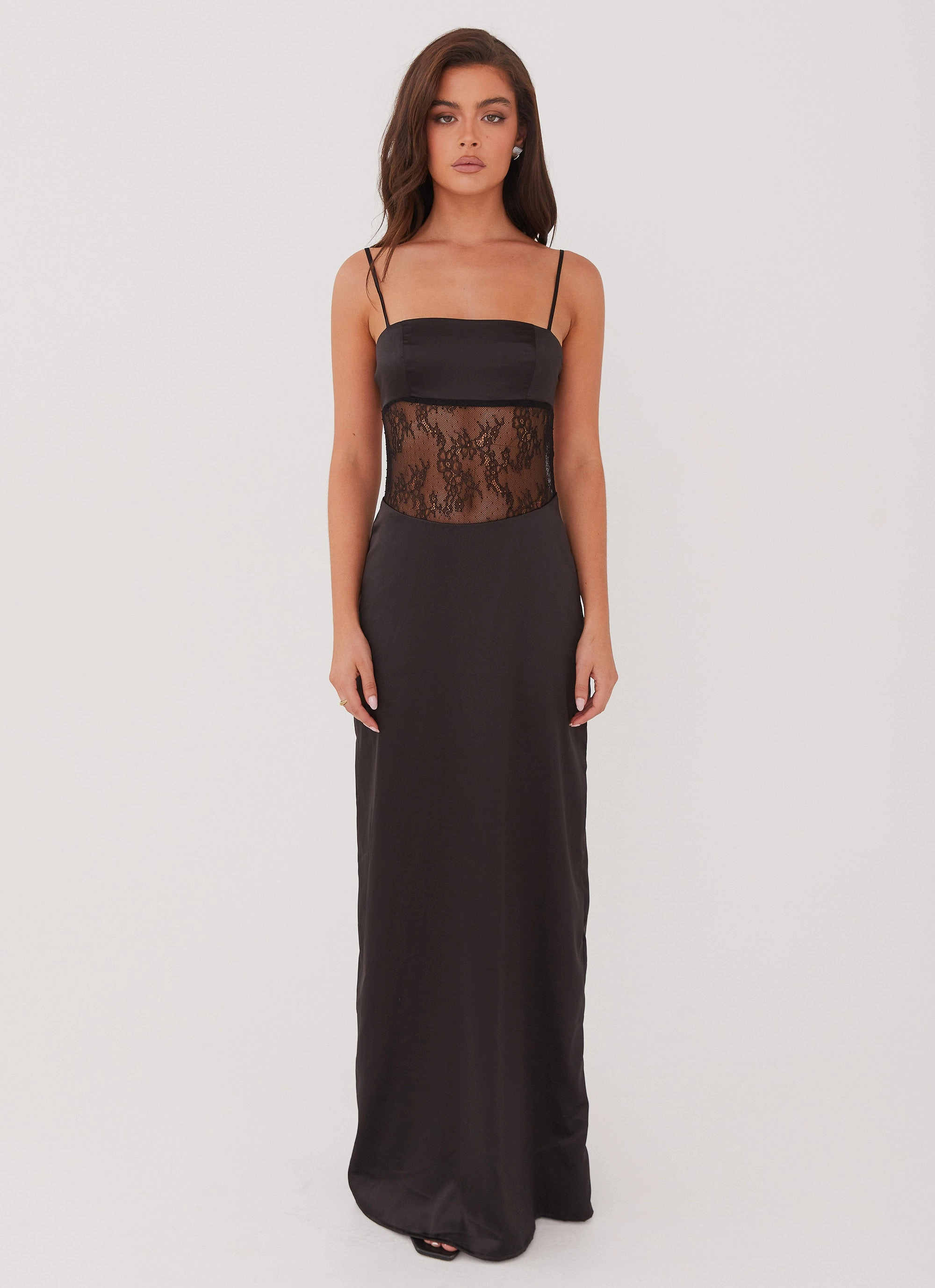 Feminine Structure Relaxed and Elegant Palais Royale Lace Maxi Dress - Black