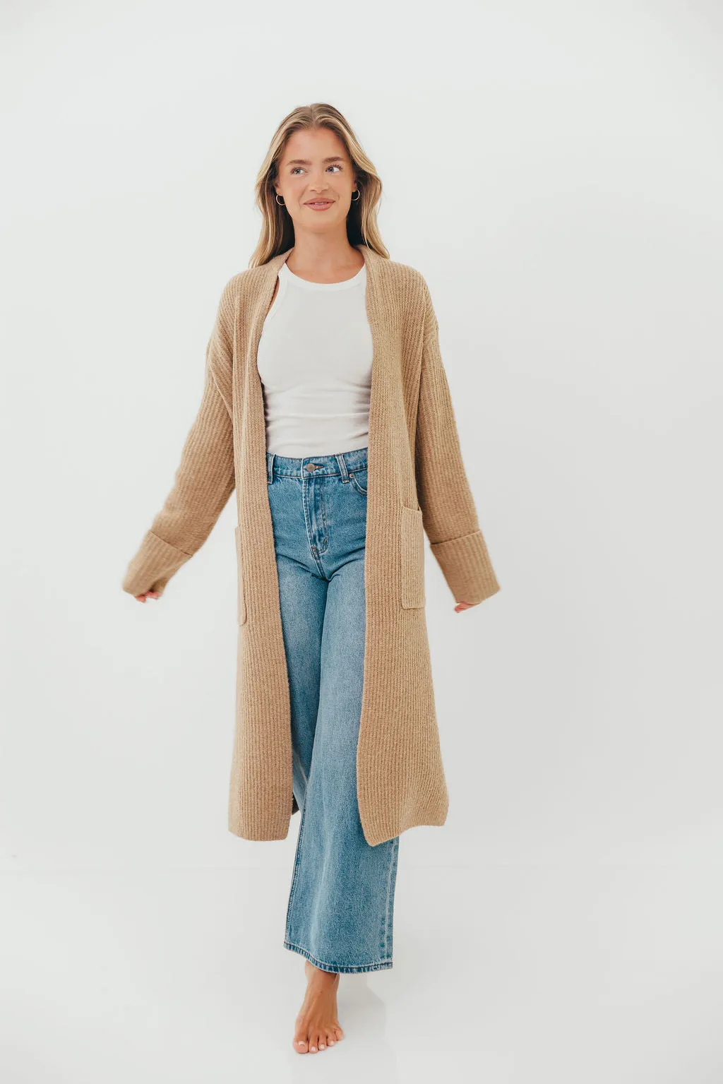 Chic Casual Outfit Rachel Longline Sweater Cardigan in Camel