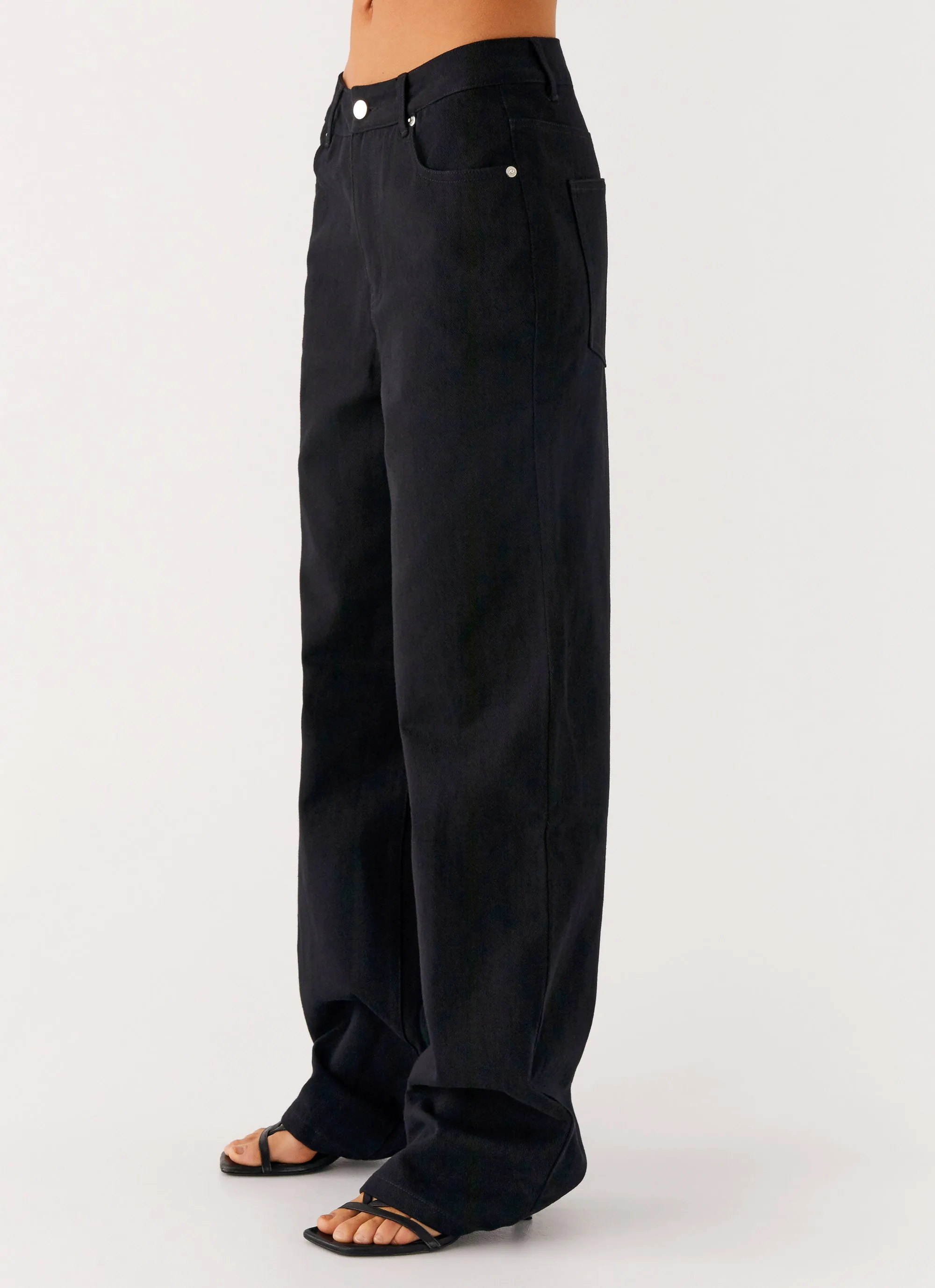 Classic Five Pocket Design Artist Vibe Travel Outfit Back Again Straight Leg Denim Jeans - Black