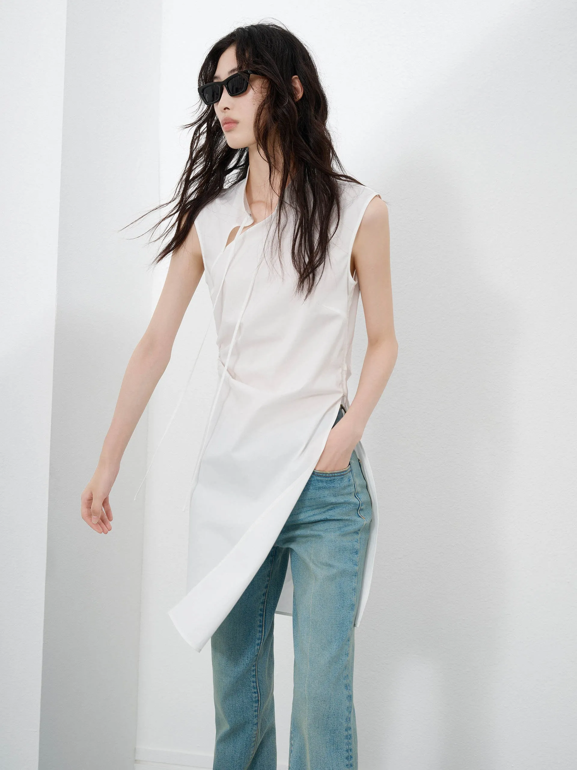 Trendy Look Pleated Slit Sleeveless Top