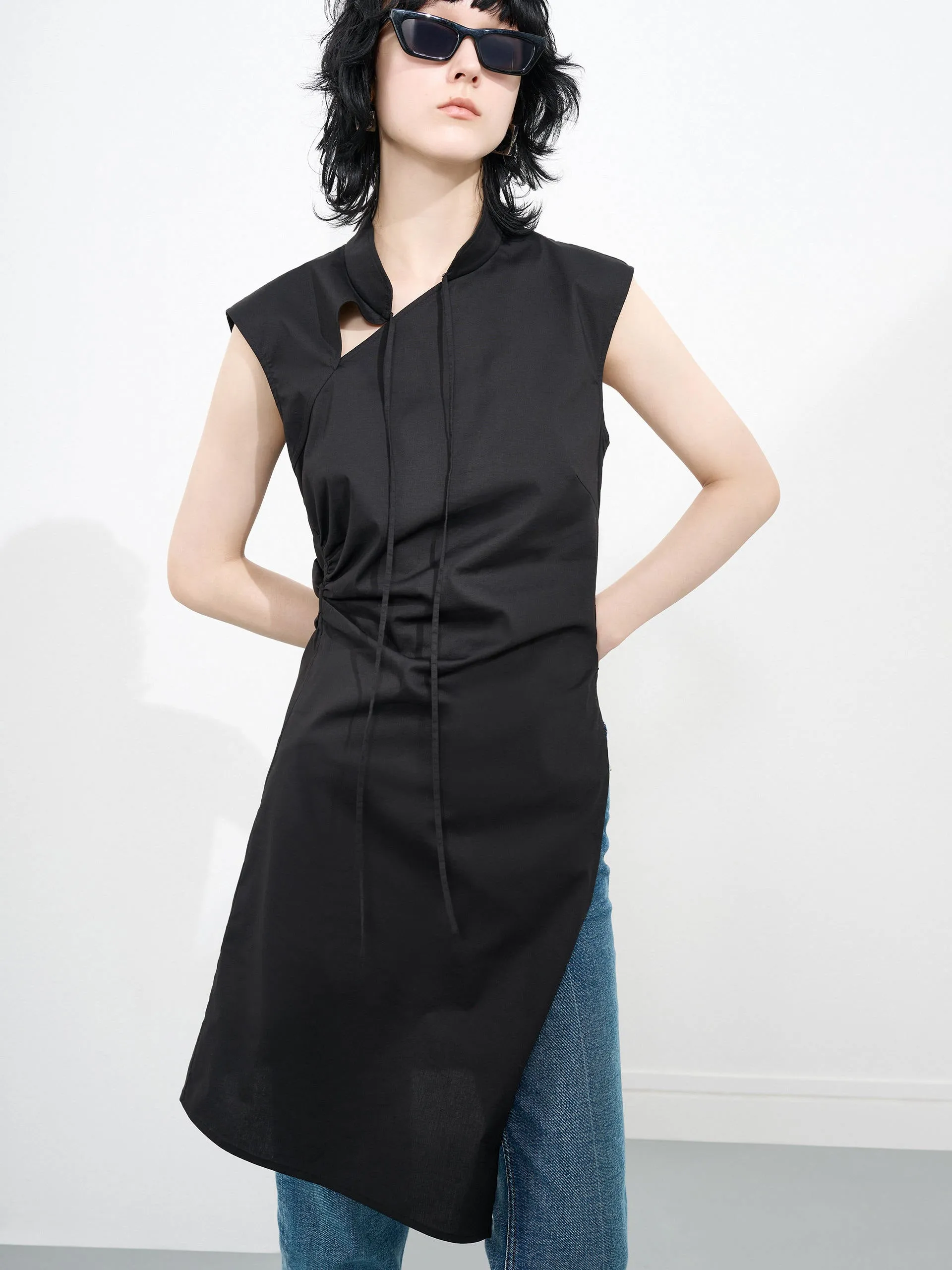 Pleated Slit Sleeveless Top Classy Detail