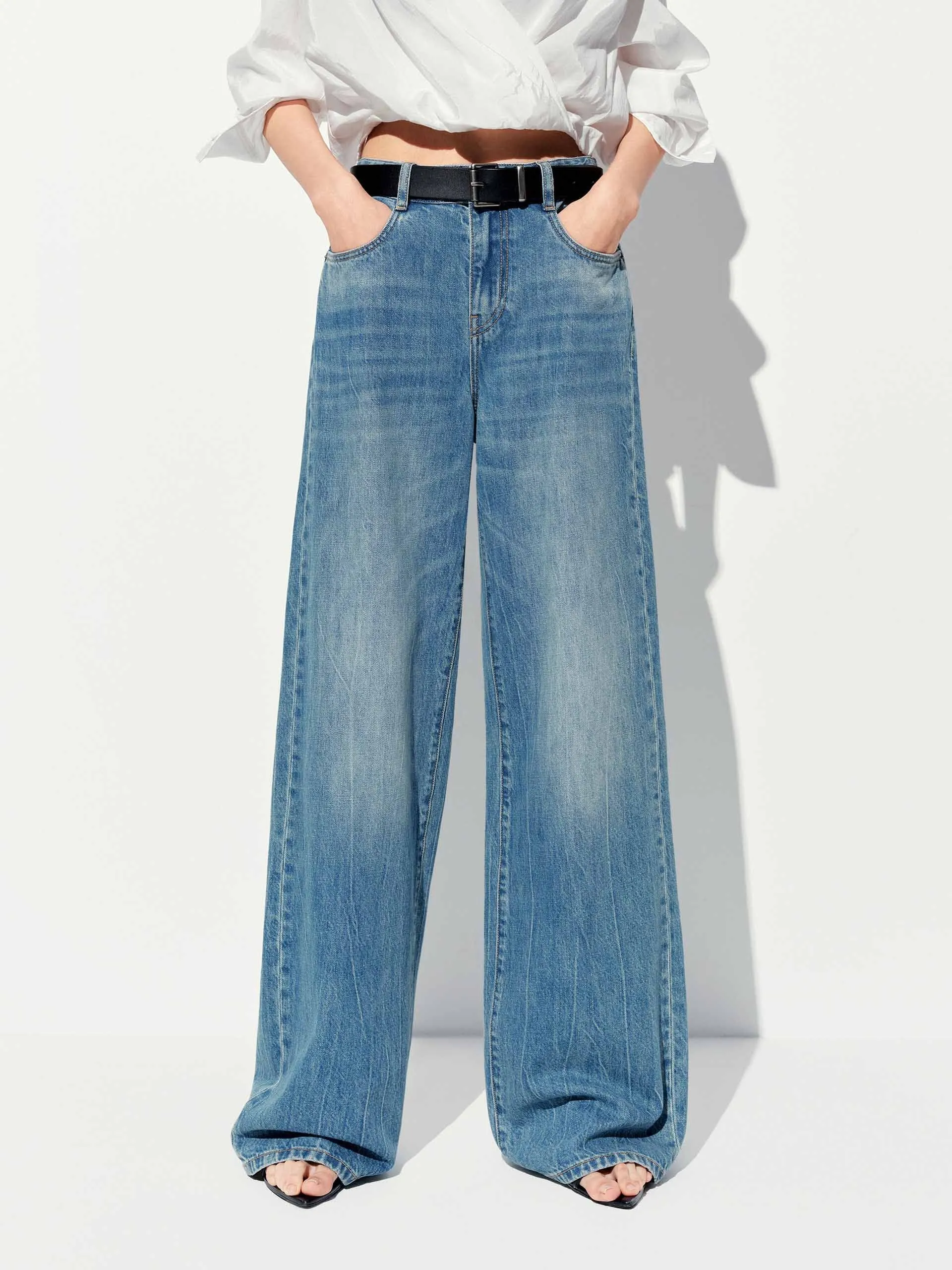 Essential Style Morning Stroll Streetwear Fan Relaxed Wide Leg Jeans