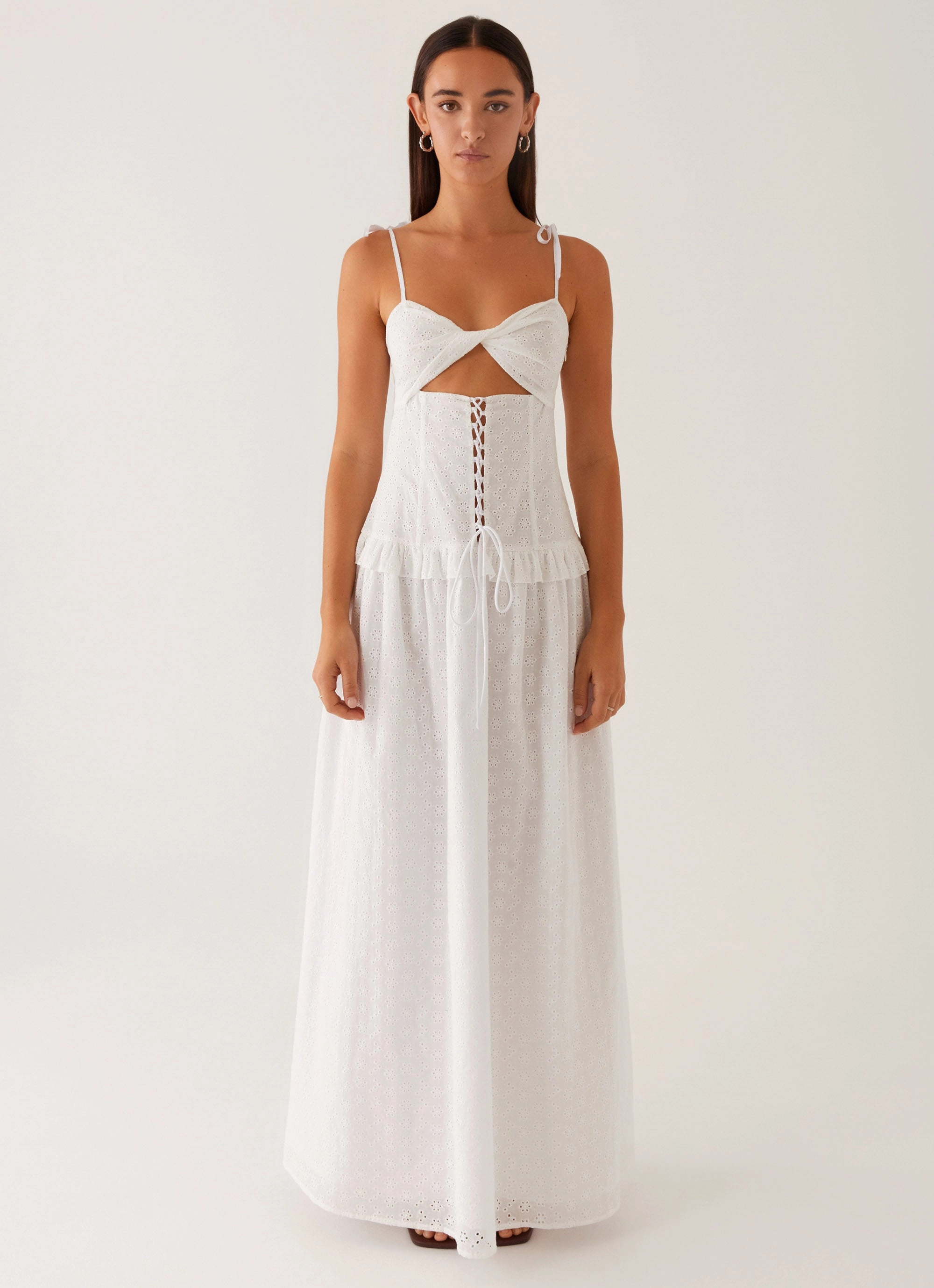 Reveria Twist Maxi Dress - Ivory Feminine Touch