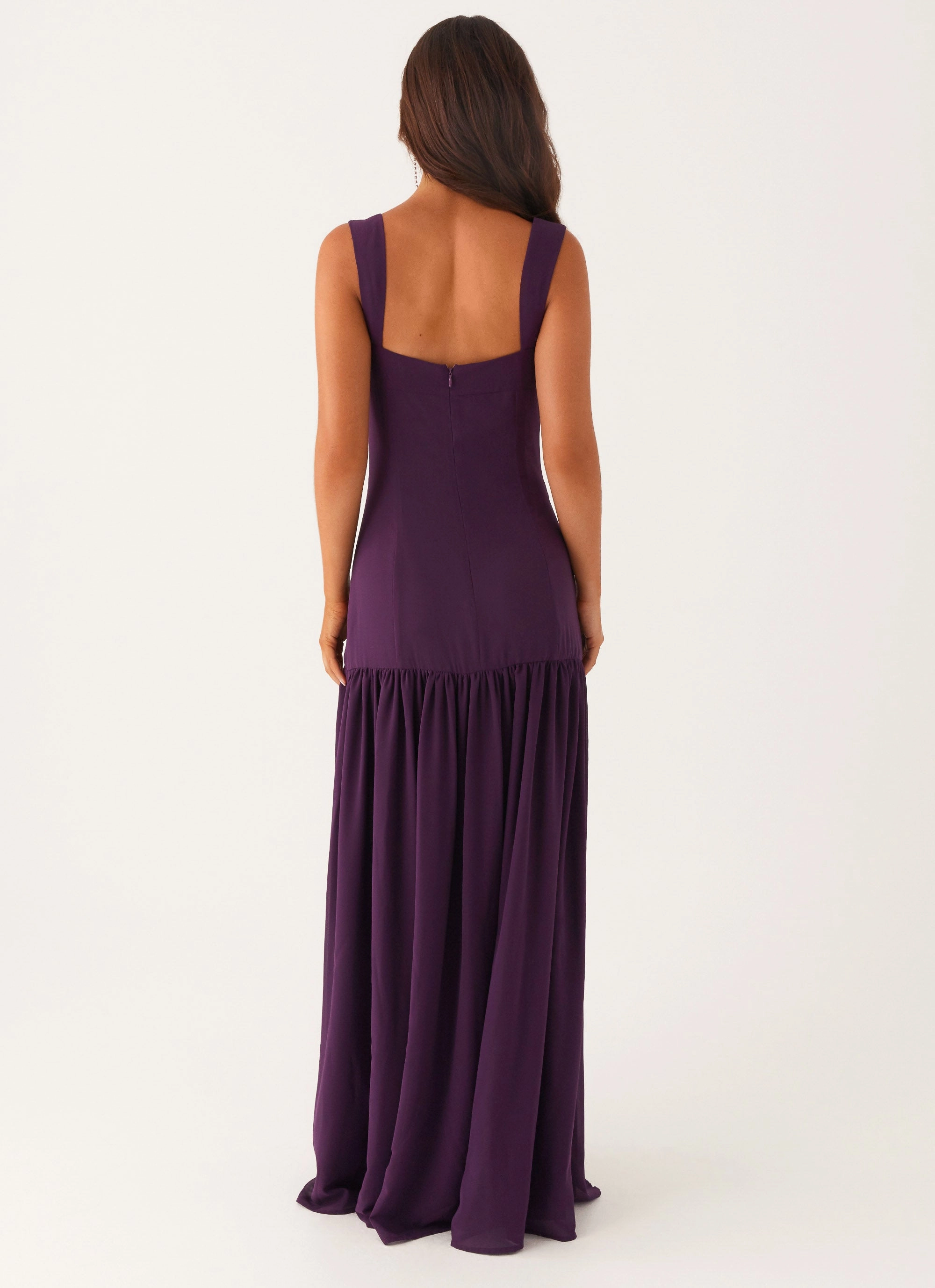 understated look Premium Material Alberta Maxi Dress - Mulberry