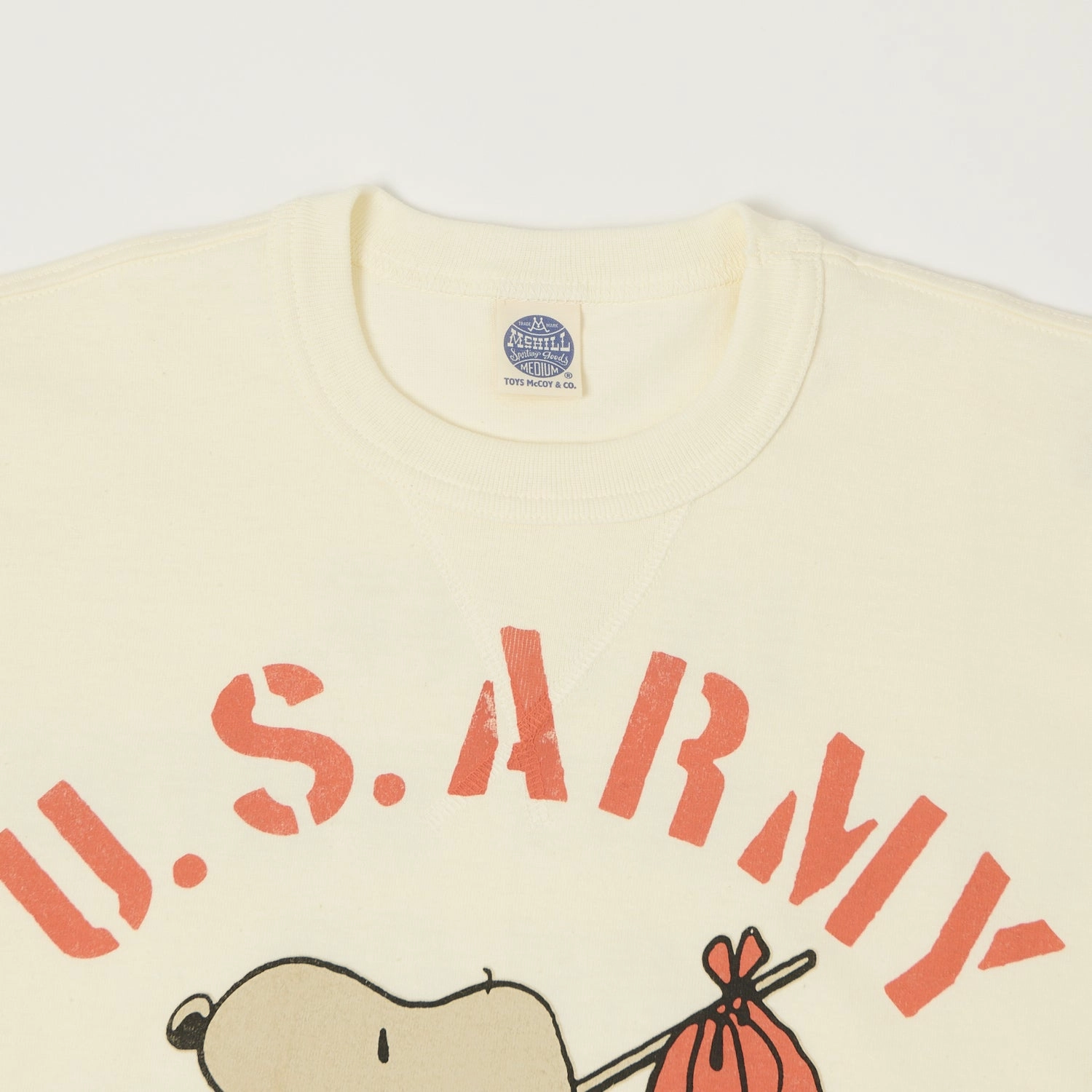 Soft Texture TOYS McCOY Snoopy 'U.S. Army Aviation Co' T-Shirt - Off White