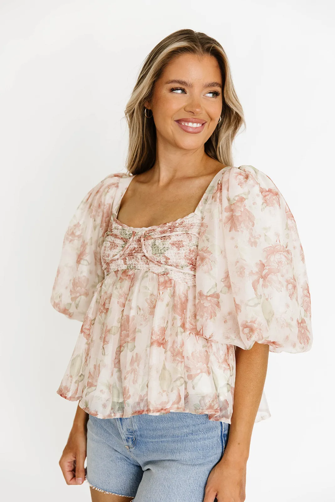 Saint Malo Floral Smocked Top in Peach *Final-Sale* Snug feel Double Layered Hem