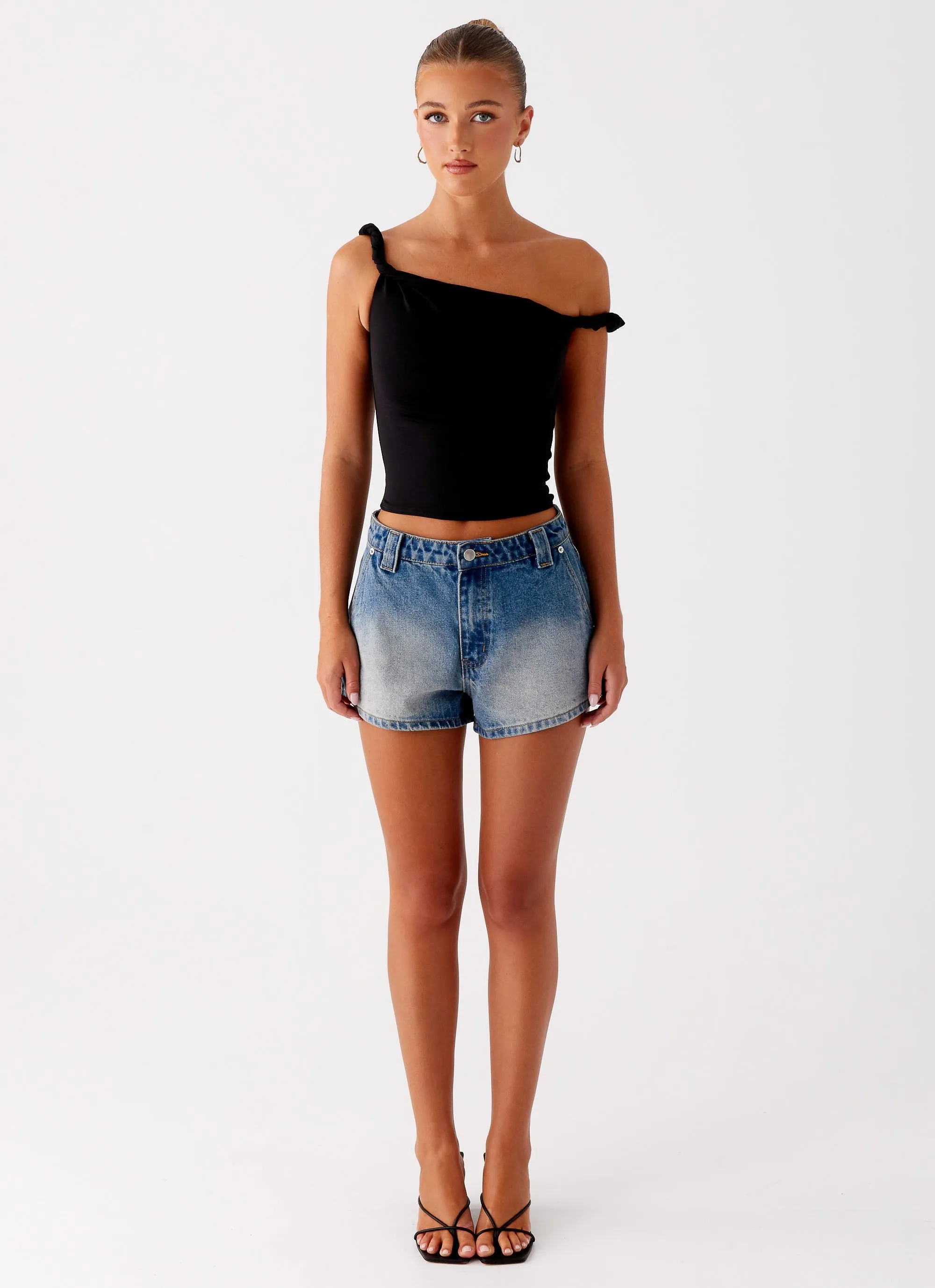 Weekend Style Outdoor Adventure Frida Denim Shorts - Vintage Wash Blue