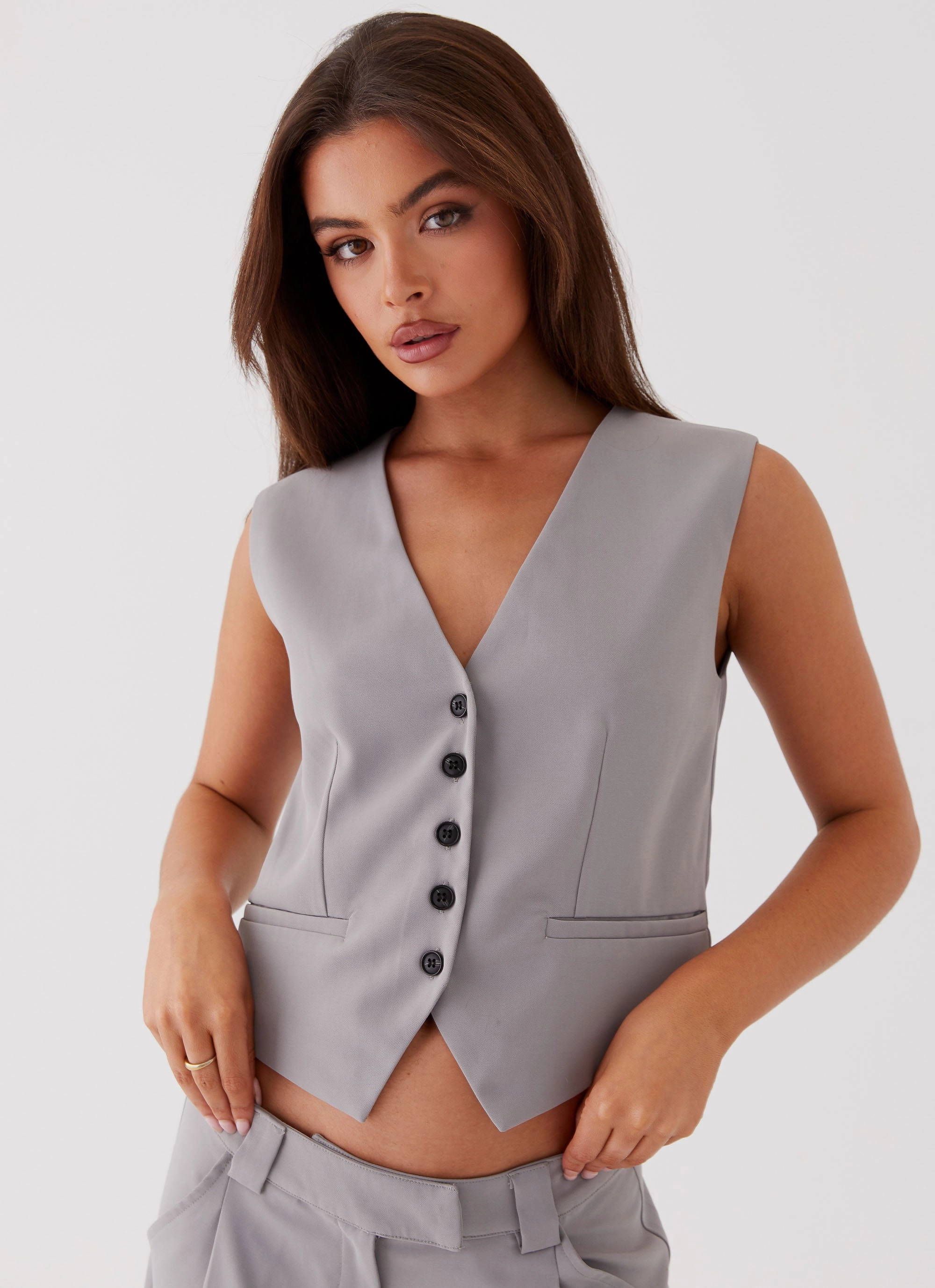 Matte-finish Mid Season Shivonne Oversized Vest - Grey