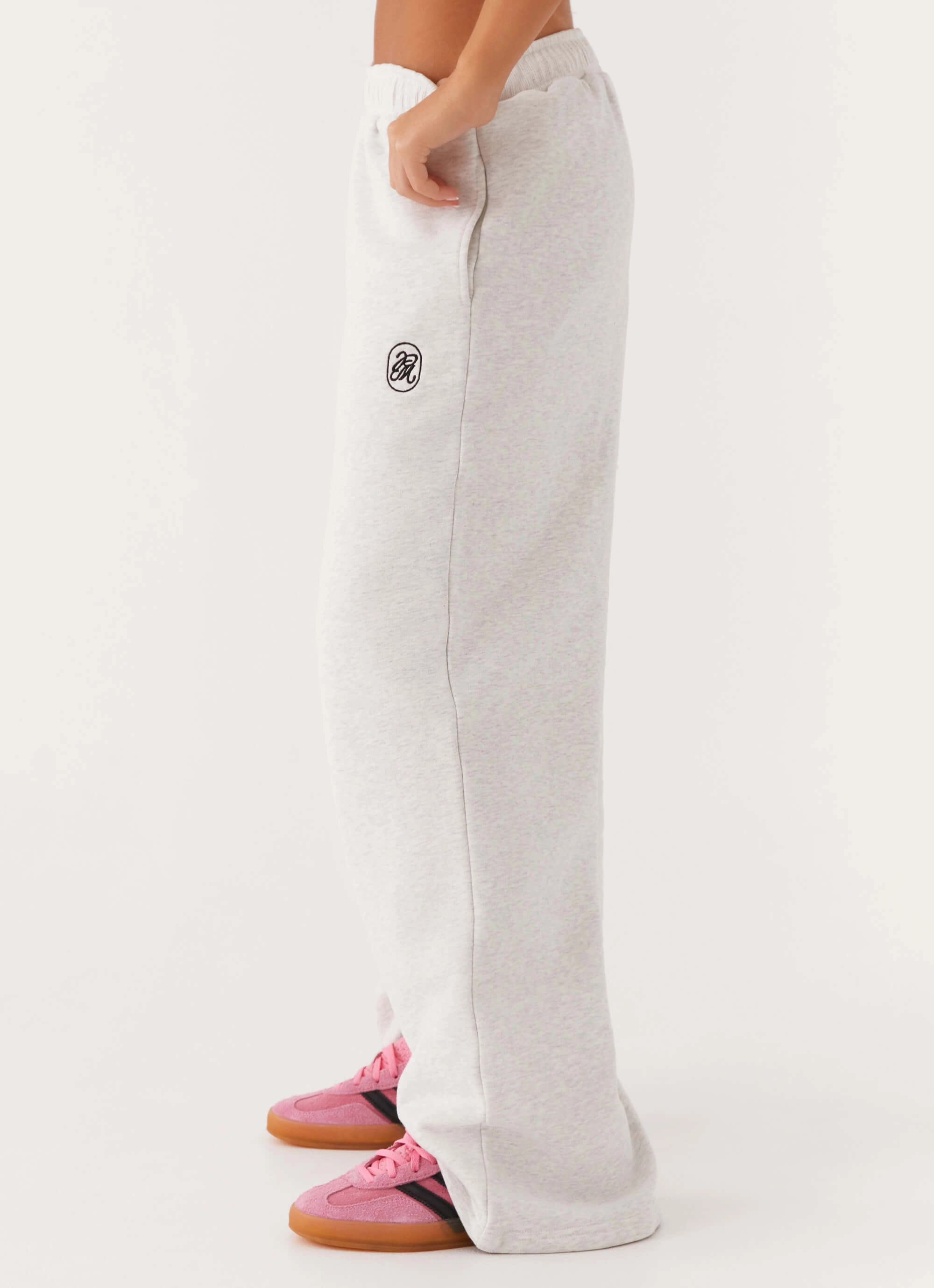 Sporty-Look Soft Structure Signature Sweatpants - Grey