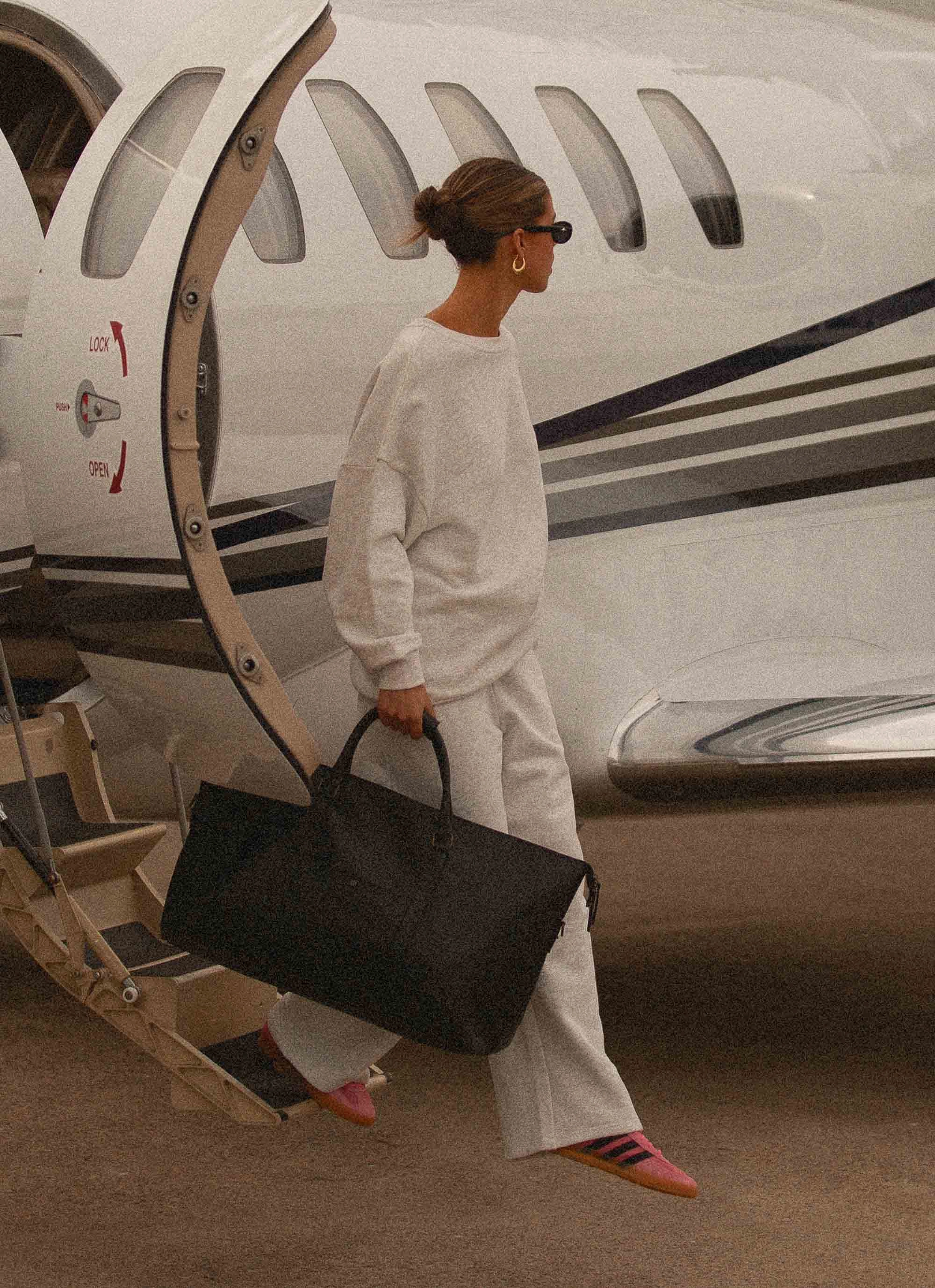 Signature Sweatpants - Grey Cool Elegance