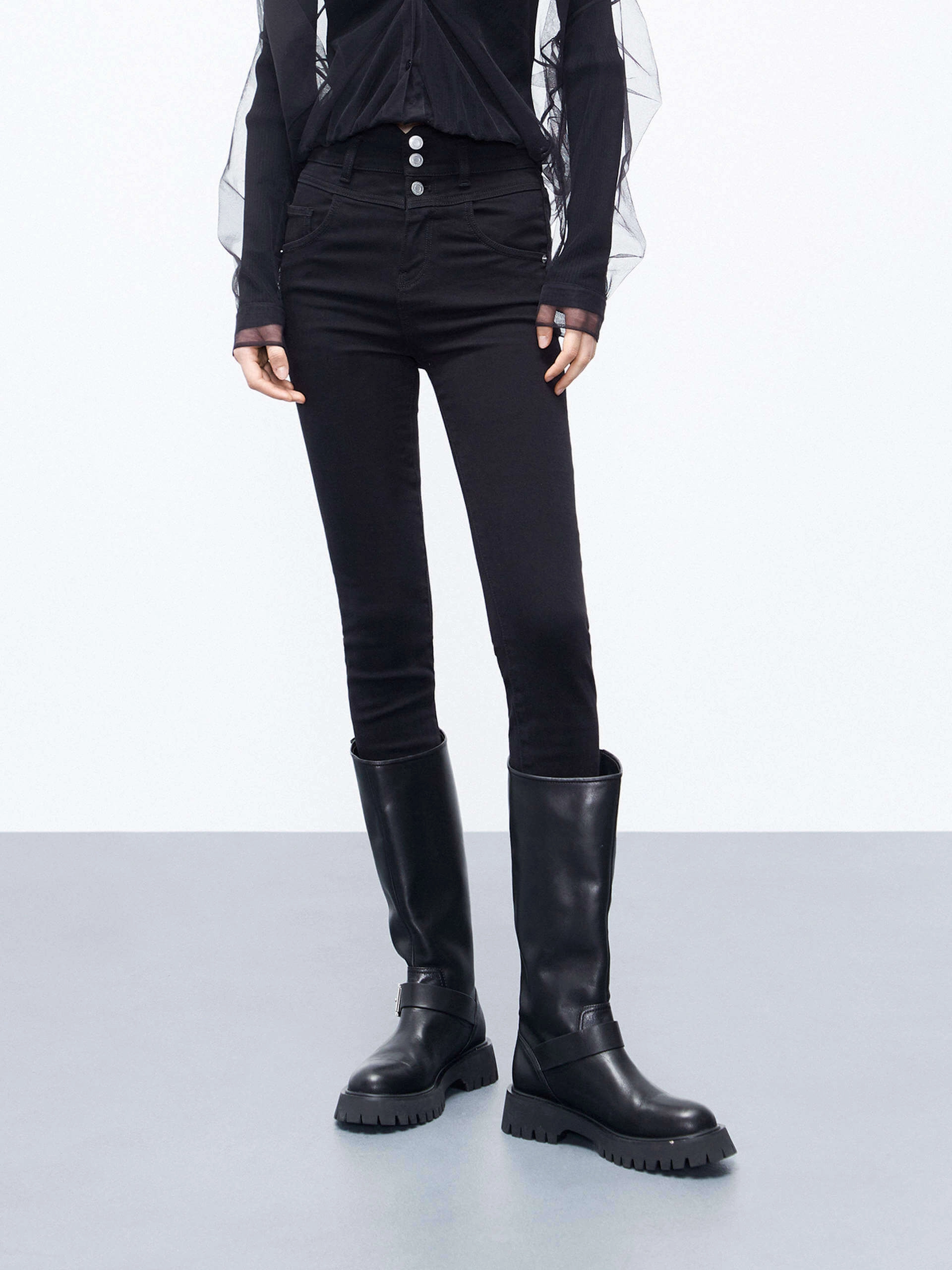 Softened Lining Fashion Forward Skinny High Waist Stretch Jeans