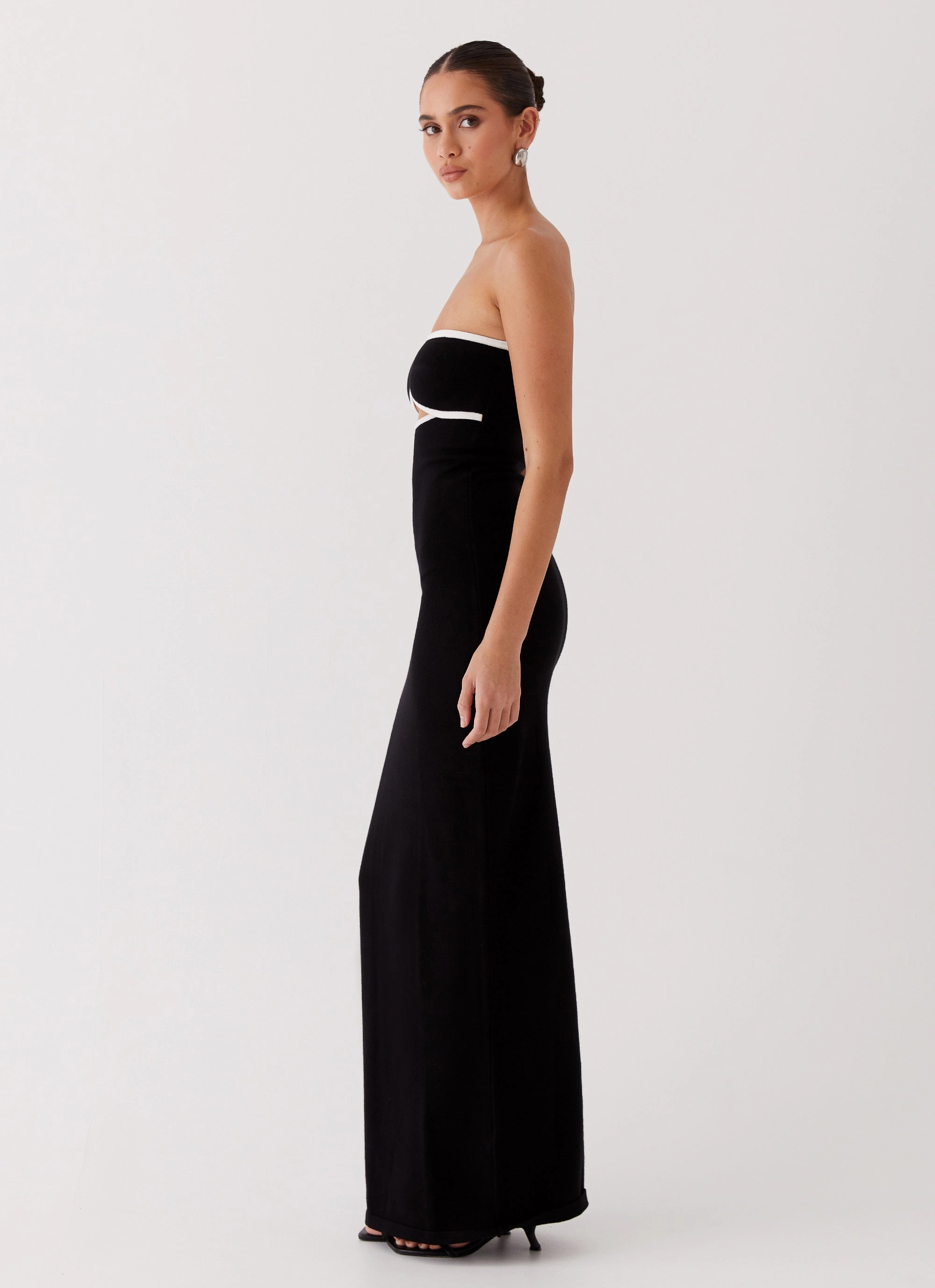 Form Focus When In Rome Knit Maxi Dress - Black